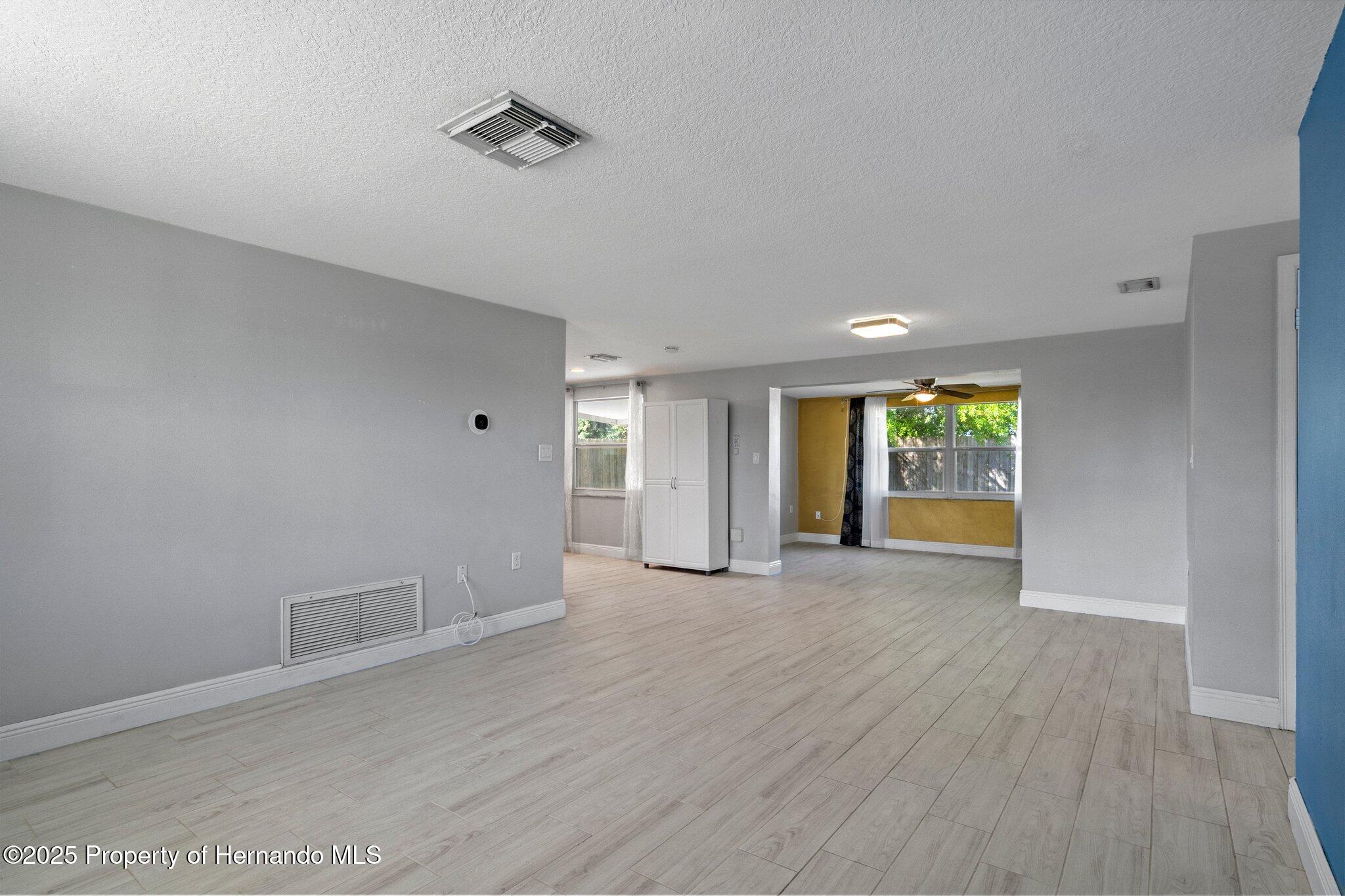 1721 Kenilworth Street, Holiday, Florida image 15