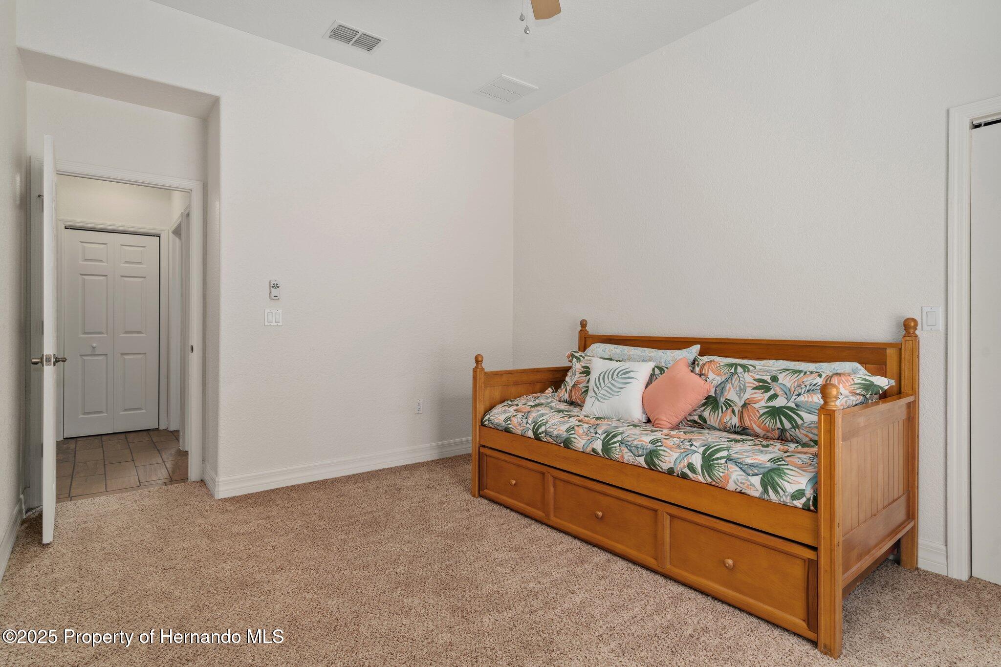 19263 Quiet Oak Lane, Brooksville, Florida image 28