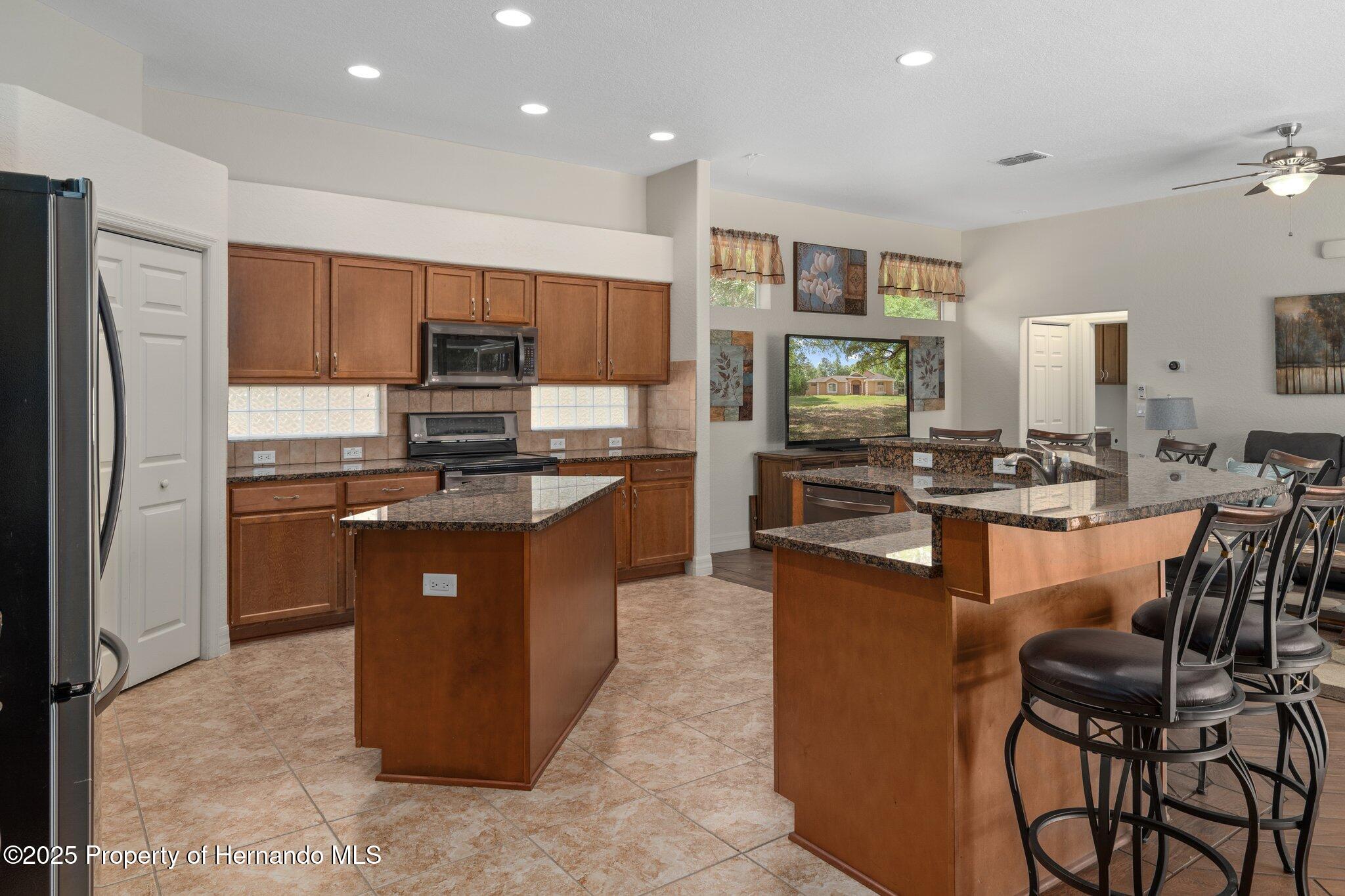 19263 Quiet Oak Lane, Brooksville, Florida image 6