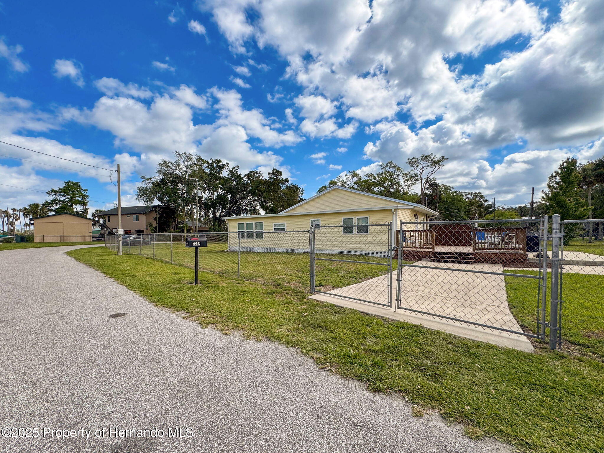 7272 Westwind Street, Weeki Wachee, Florida image 7