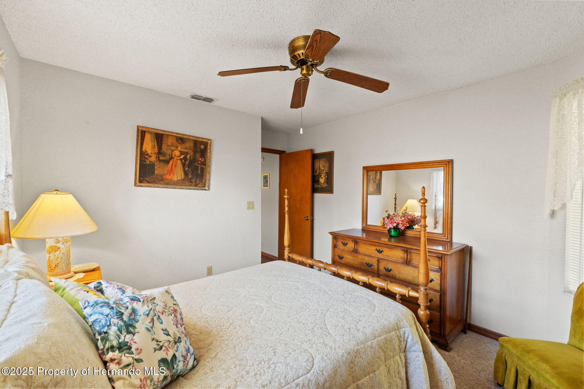 8195 Wooden Drive, Spring Hill, Florida image 23