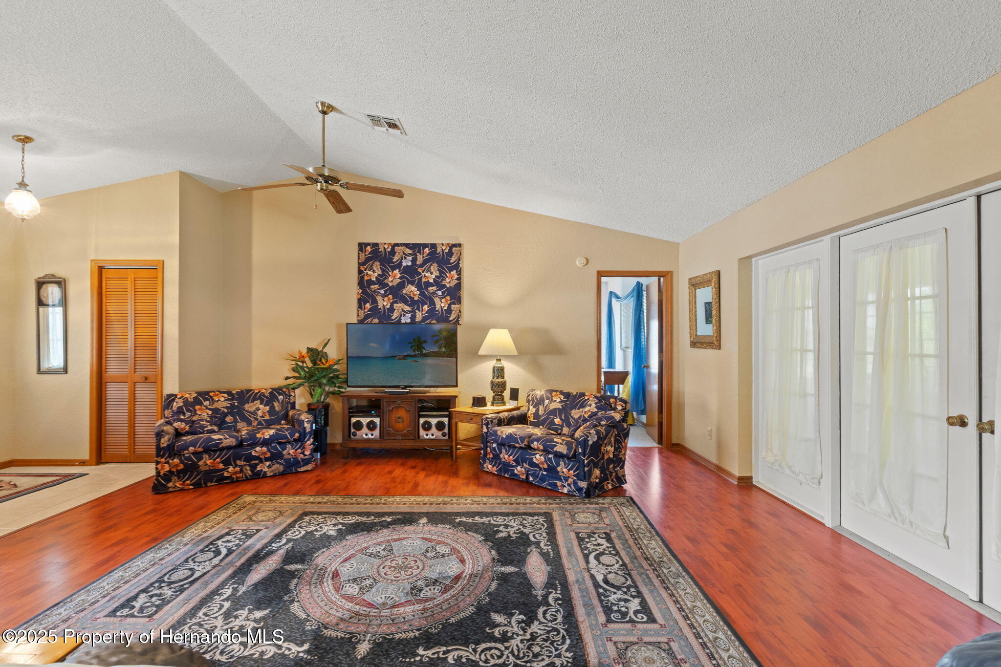 8195 Wooden Drive, Spring Hill, Florida image 4