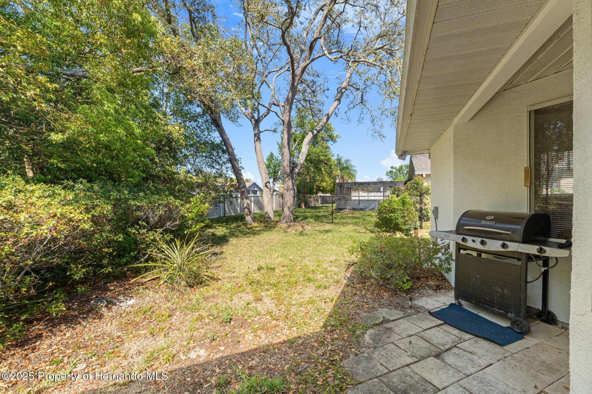 8195 Wooden Drive, Spring Hill, Florida image 11