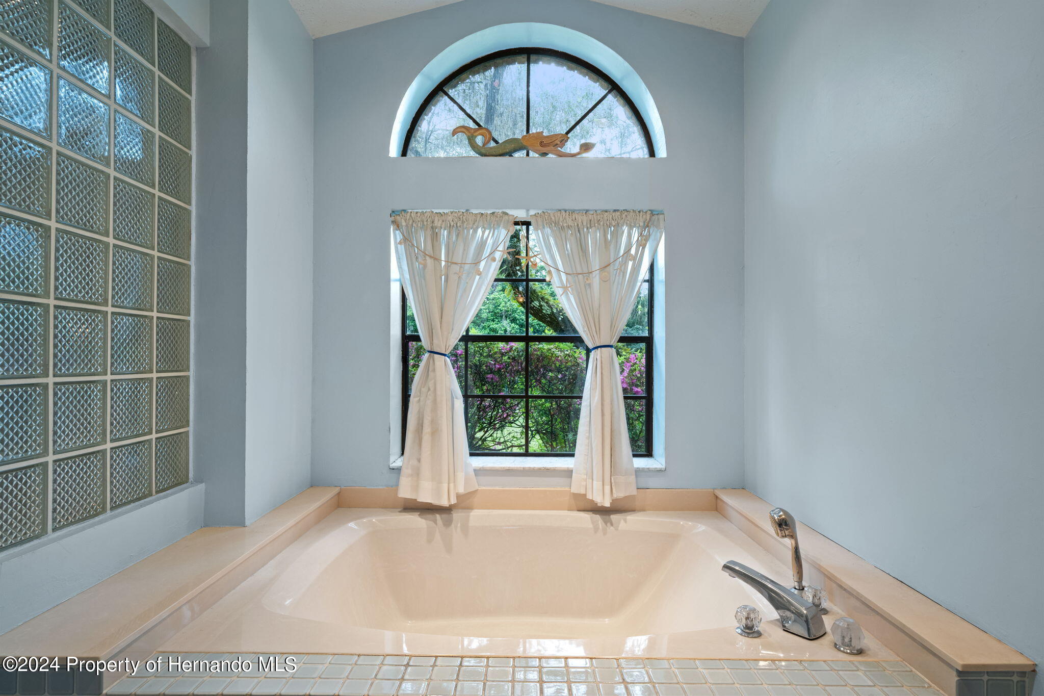 7397 Royal Oak Drive, Spring Hill, Florida image 32