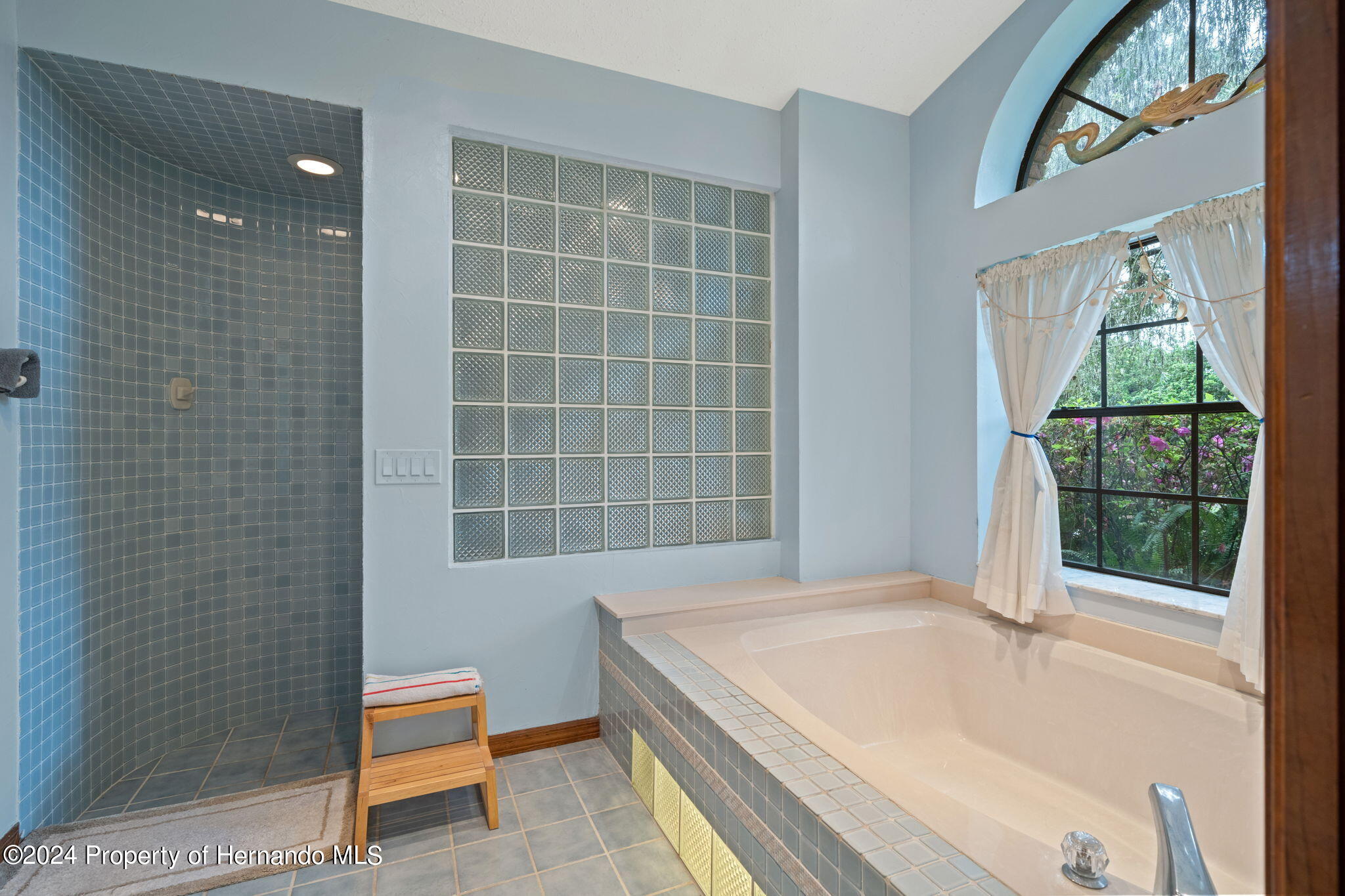7397 Royal Oak Drive, Spring Hill, Florida image 31