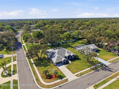 Homes For Sale - 18729 Bascomb Lane<br/> Hudson, FL 34667