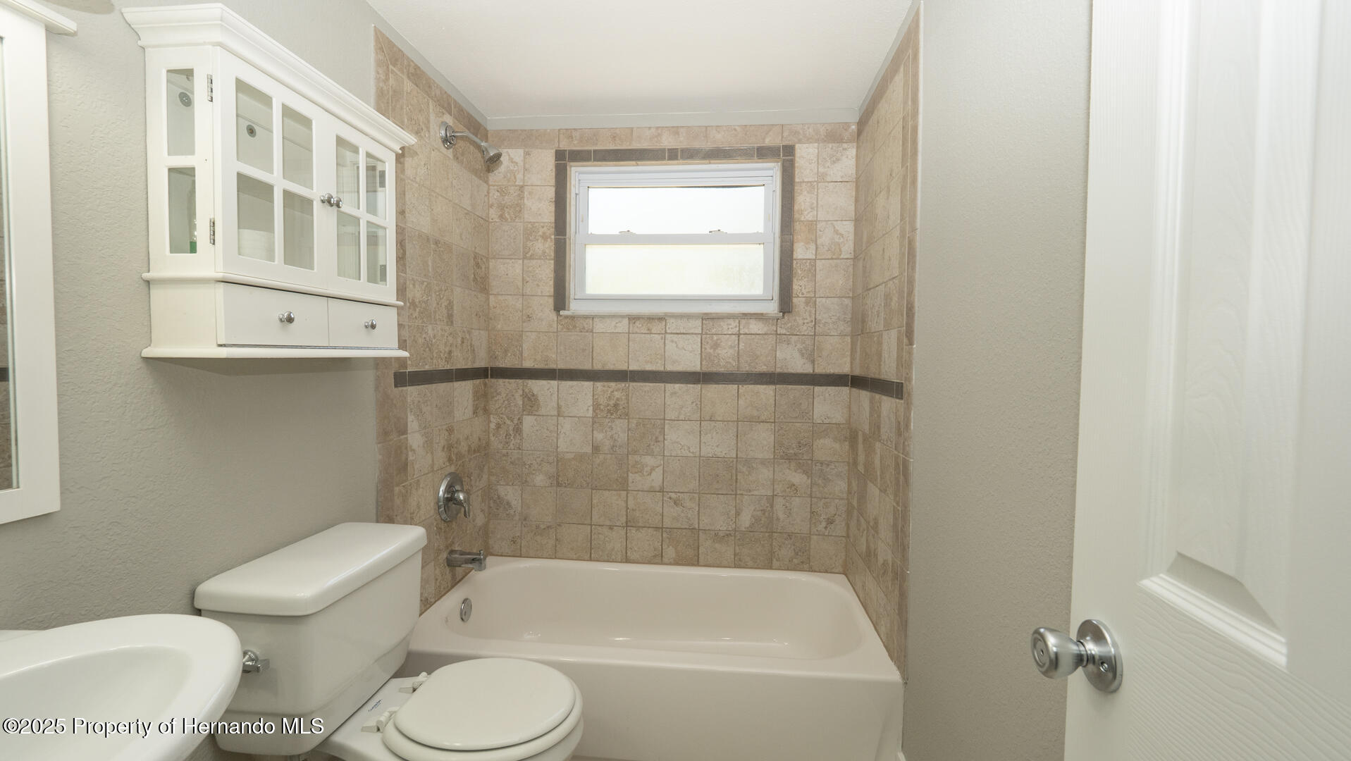 8522 Inwood Drive, Hudson, Florida image 23