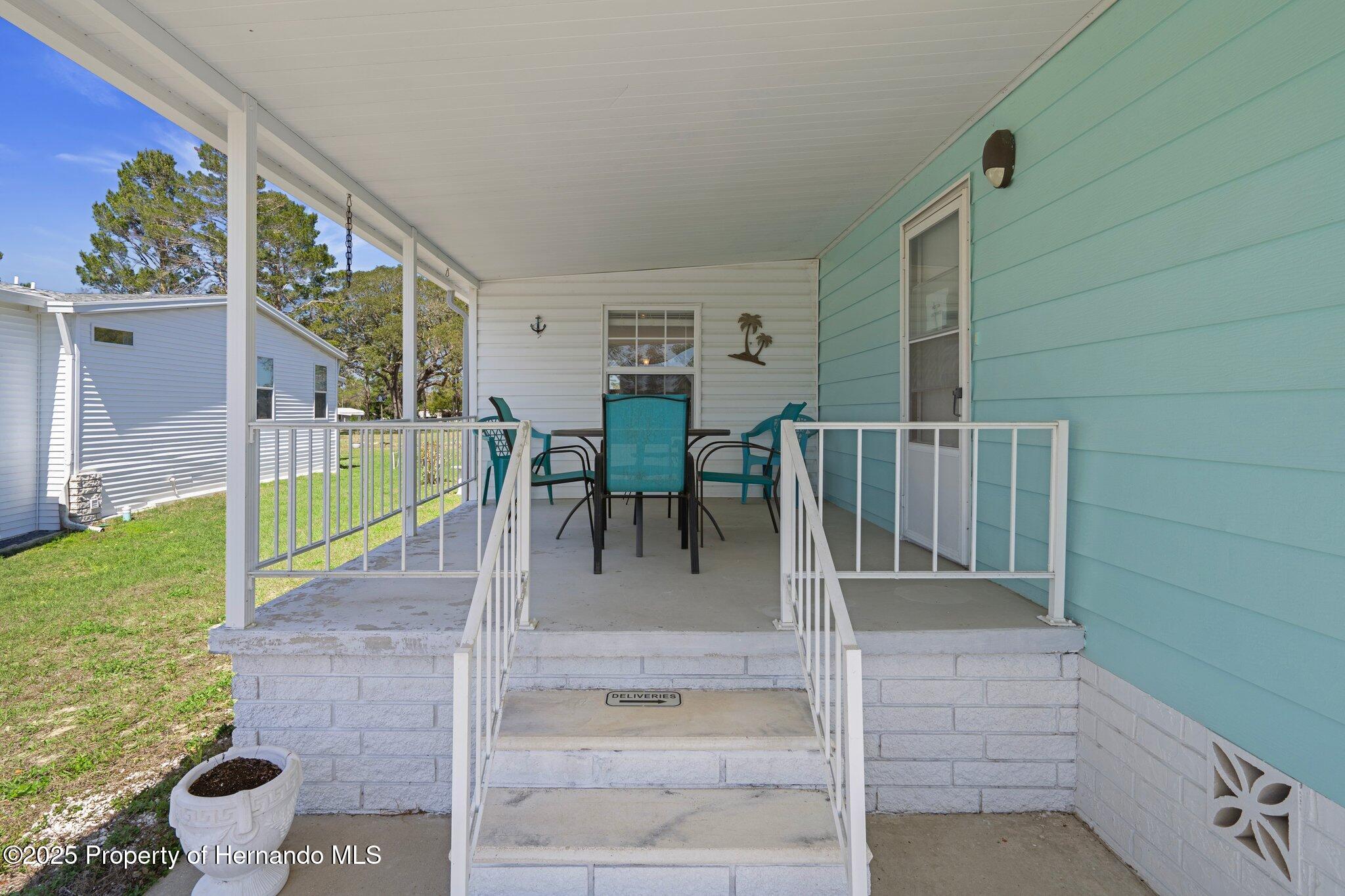 14583 Rialto Avenue, Brooksville, Florida image 3