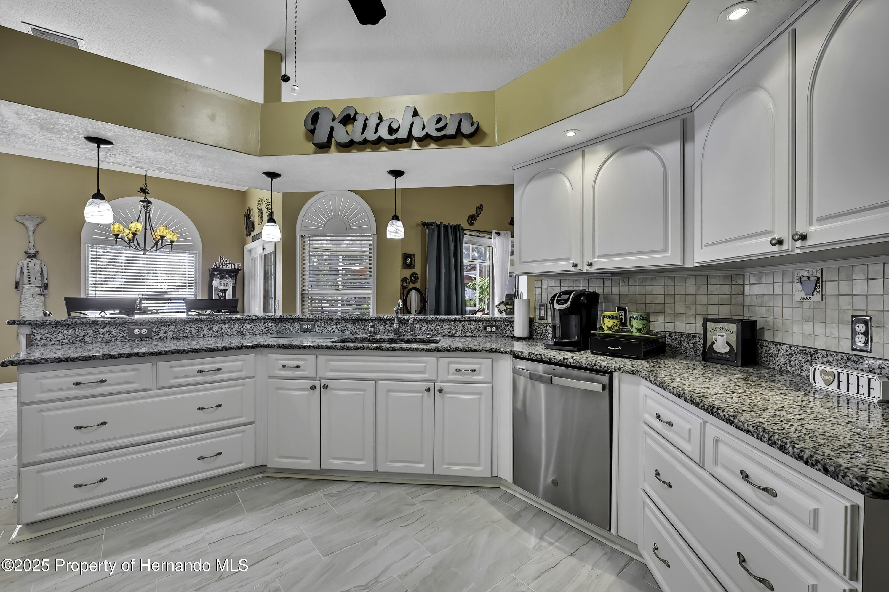 1086 Hook Drive, Spring Hill, Florida image 7