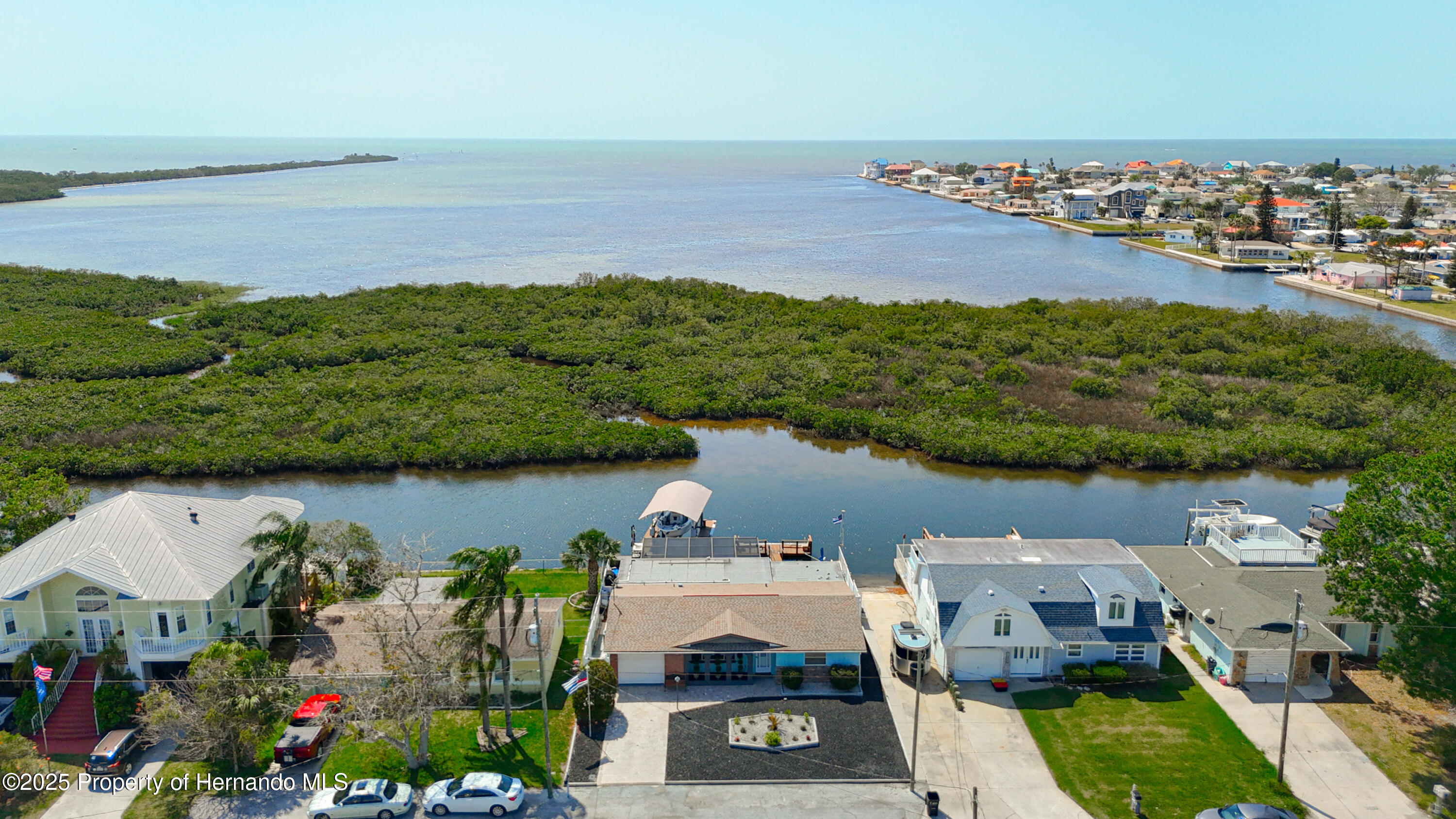 13415 Starfish Drive, Hudson, Florida image 8