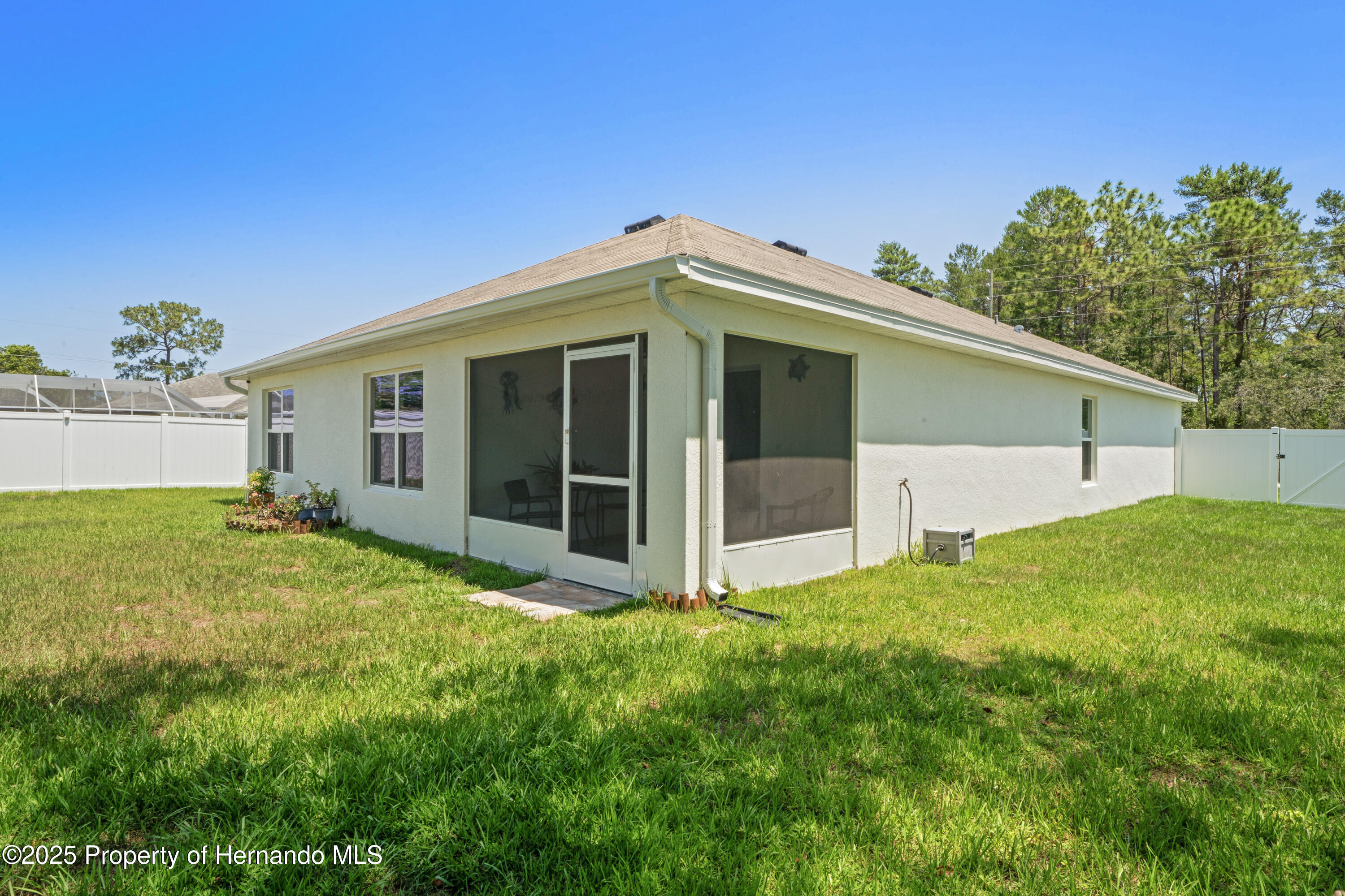 8508 Bay Drive, Spring Hill, Florida image 34