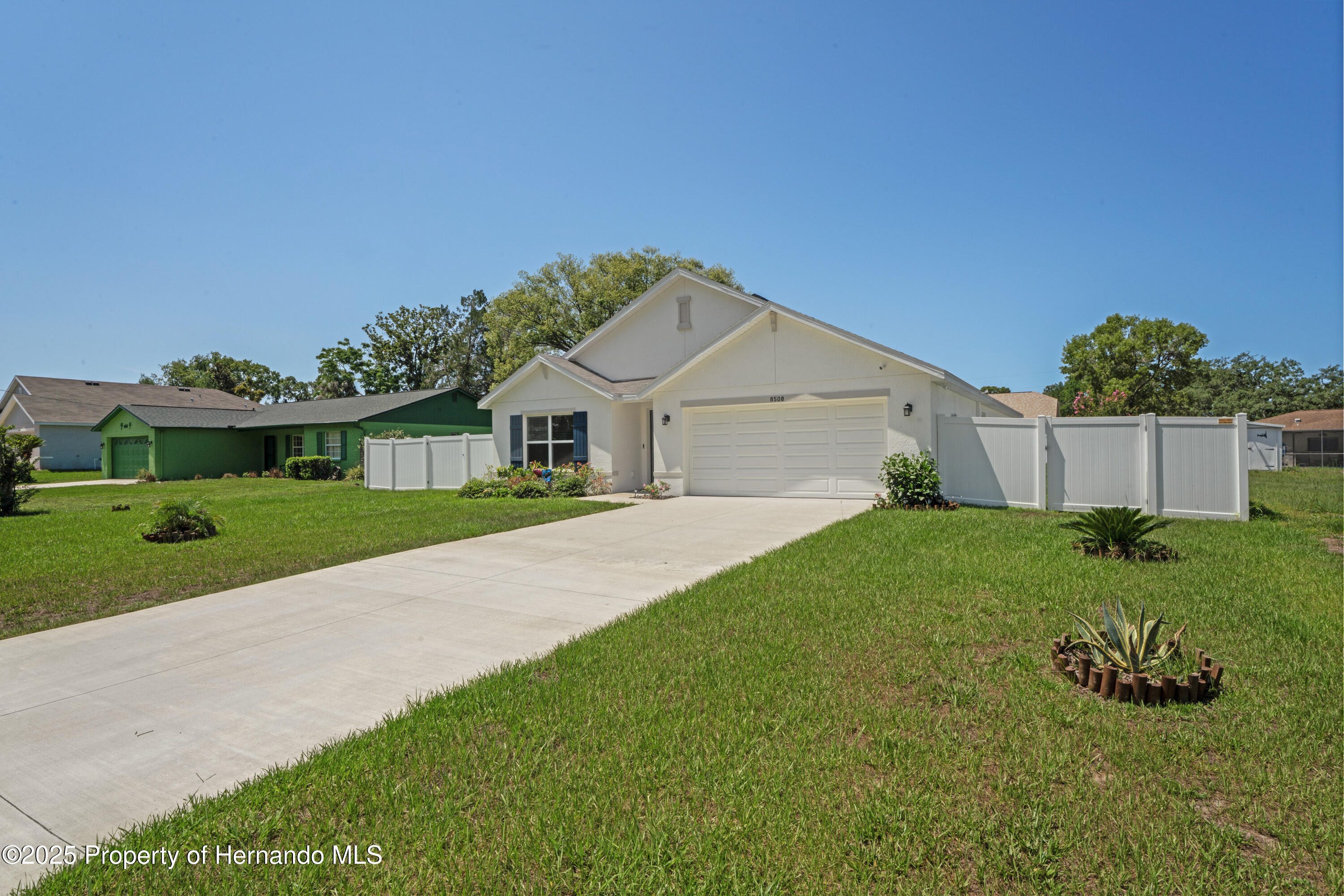 8508 Bay Drive, Spring Hill, Florida image 42