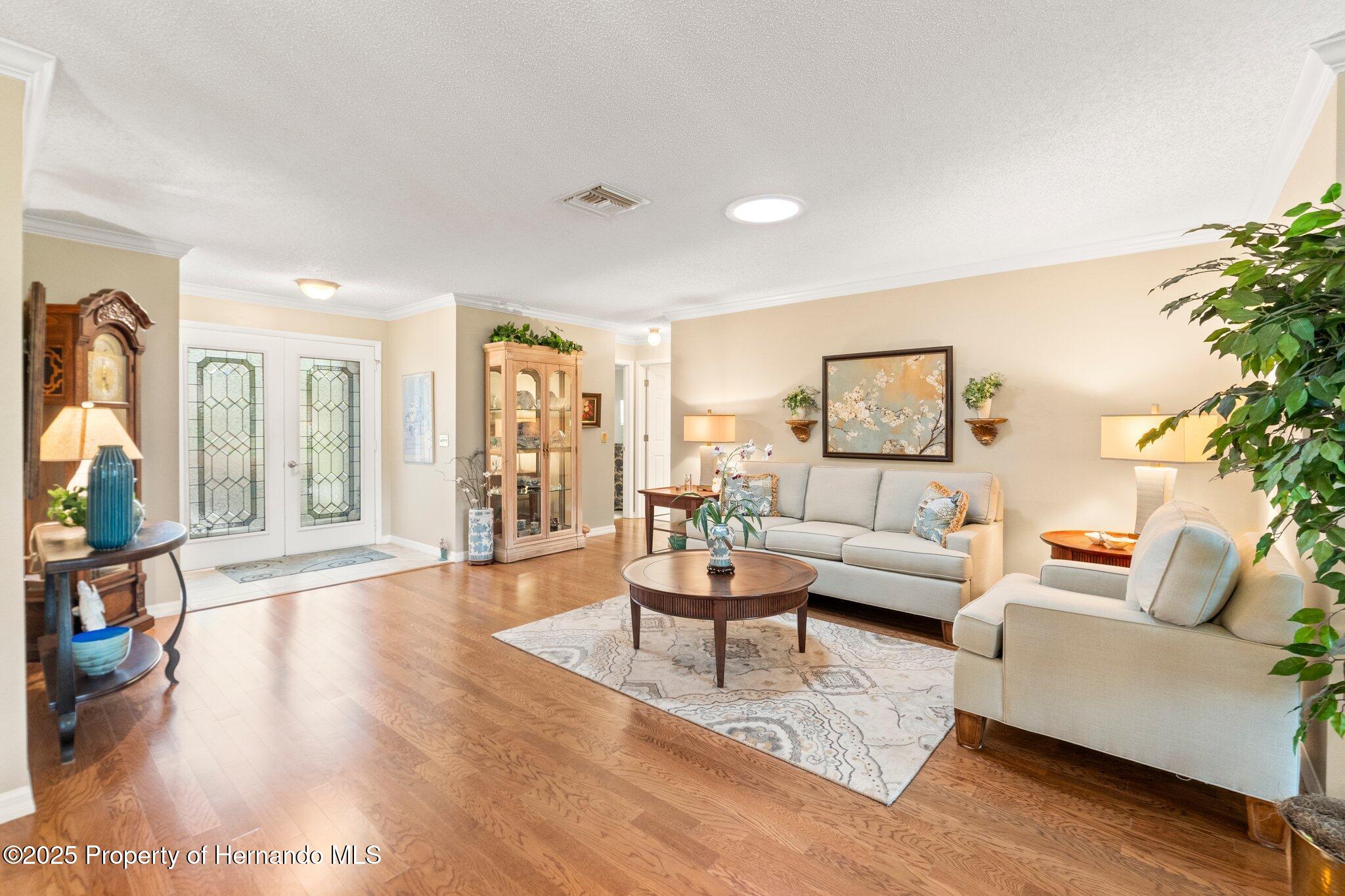 2310 Augusta Drive, Spring Hill, Florida image 8
