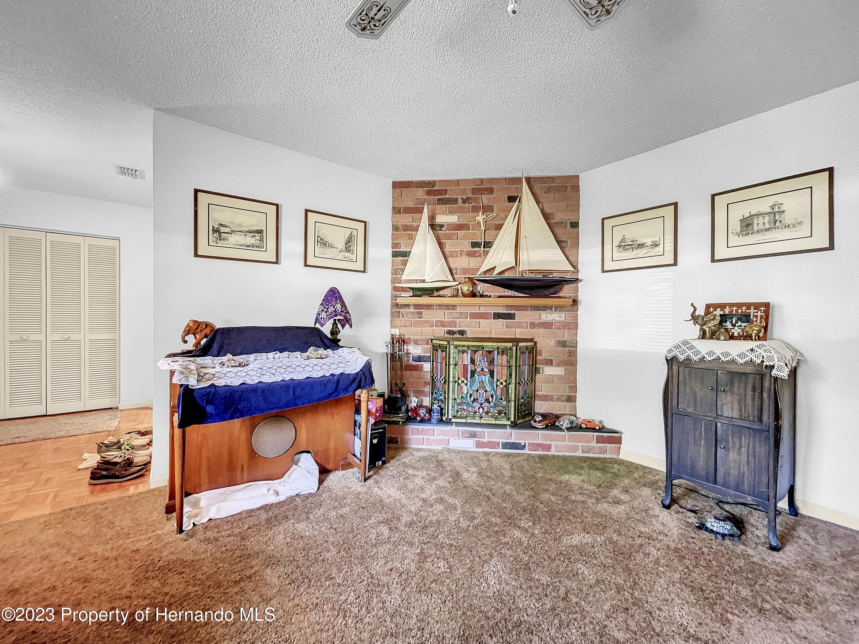 6136 Fairway Drive, Dade City, Florida image 15
