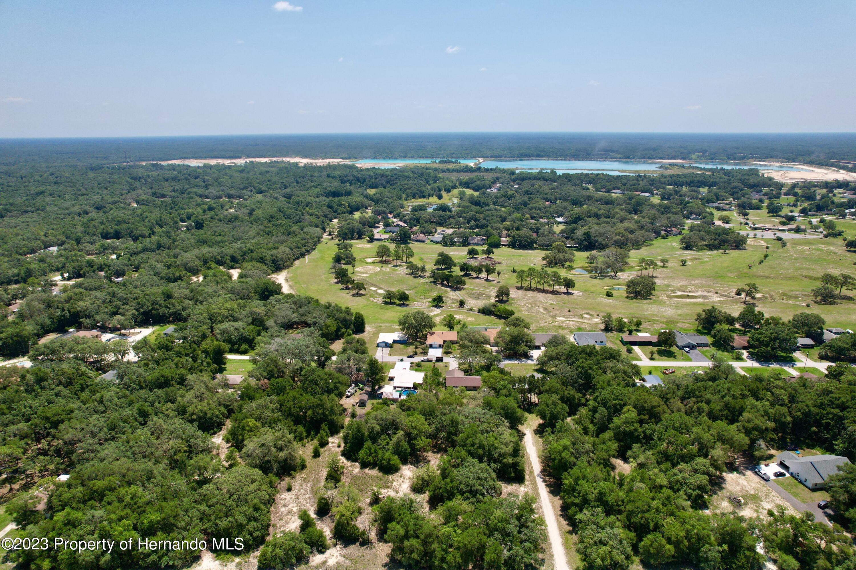 6136 Fairway Drive, Dade City, Florida image 40