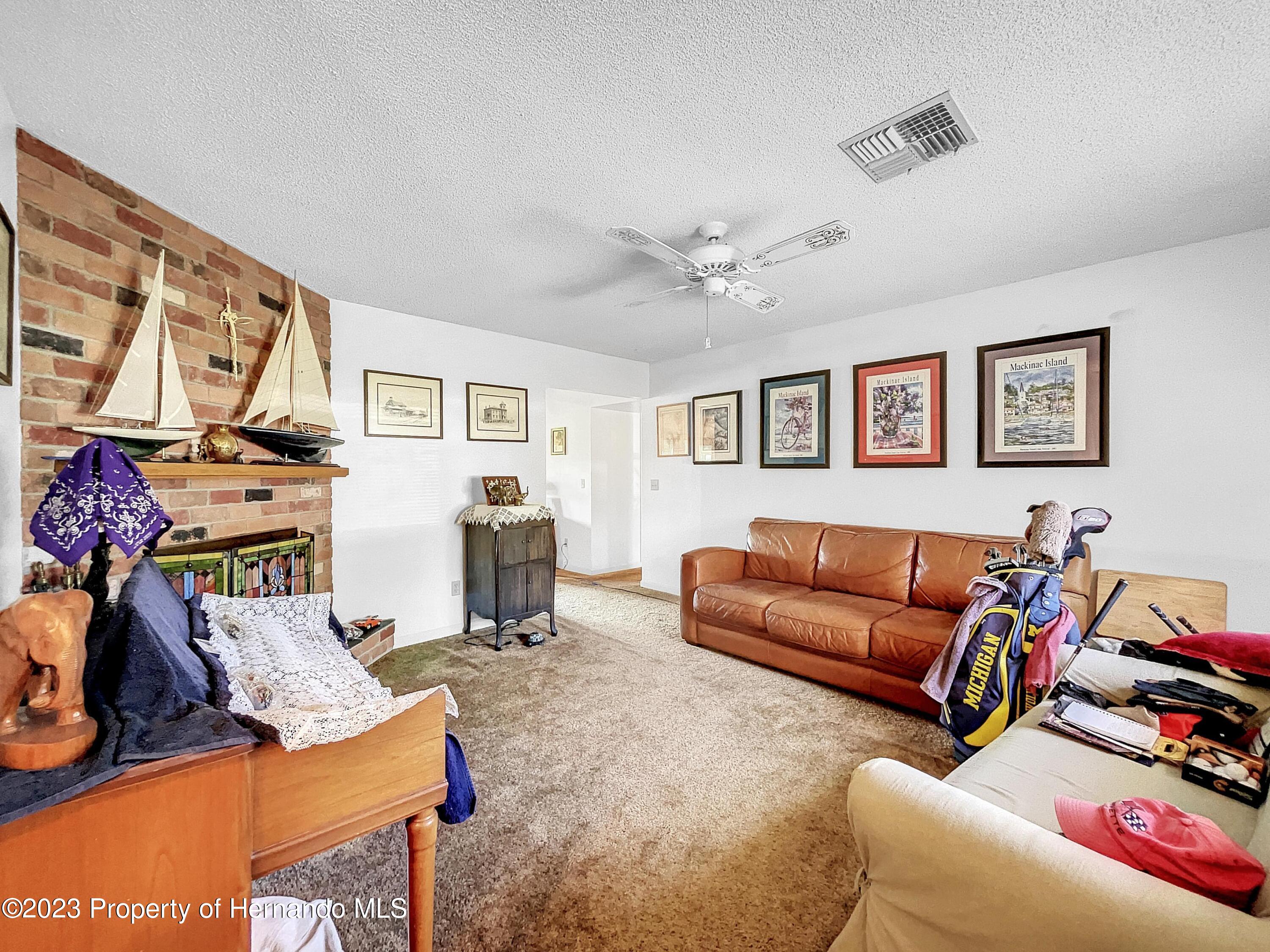 6136 Fairway Drive, Dade City, Florida image 14