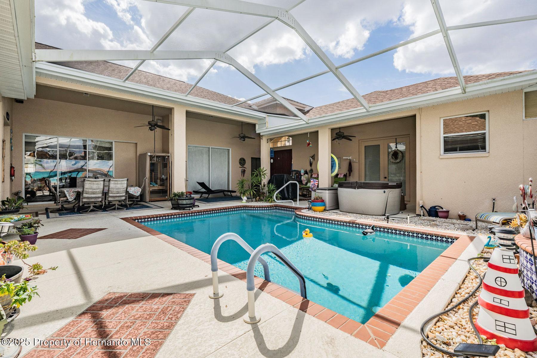 5088 Championship Cup Lane, Spring Hill, Florida image 9