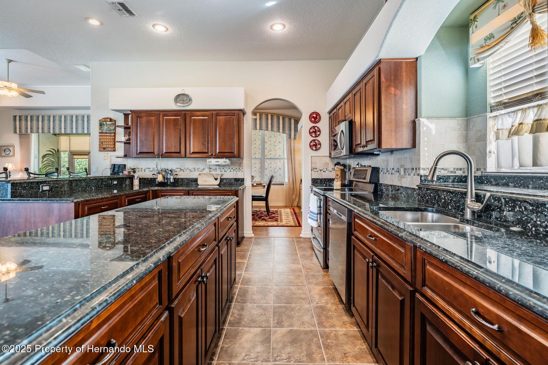 5088 Championship Cup Lane, Spring Hill, Florida image 22