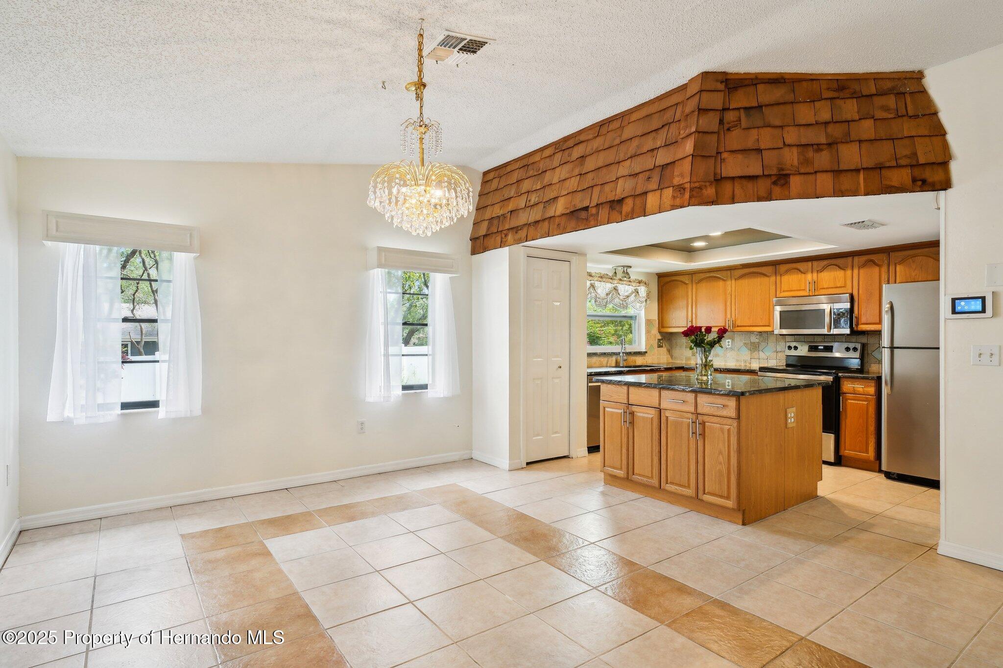 18633 Oak Way Drive, Hudson, Florida image 18
