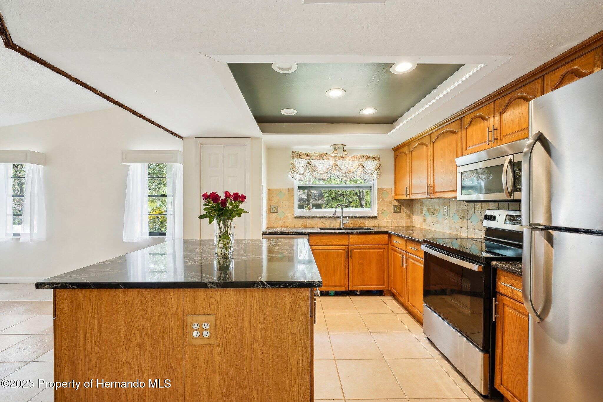 18633 Oak Way Drive, Hudson, Florida image 21