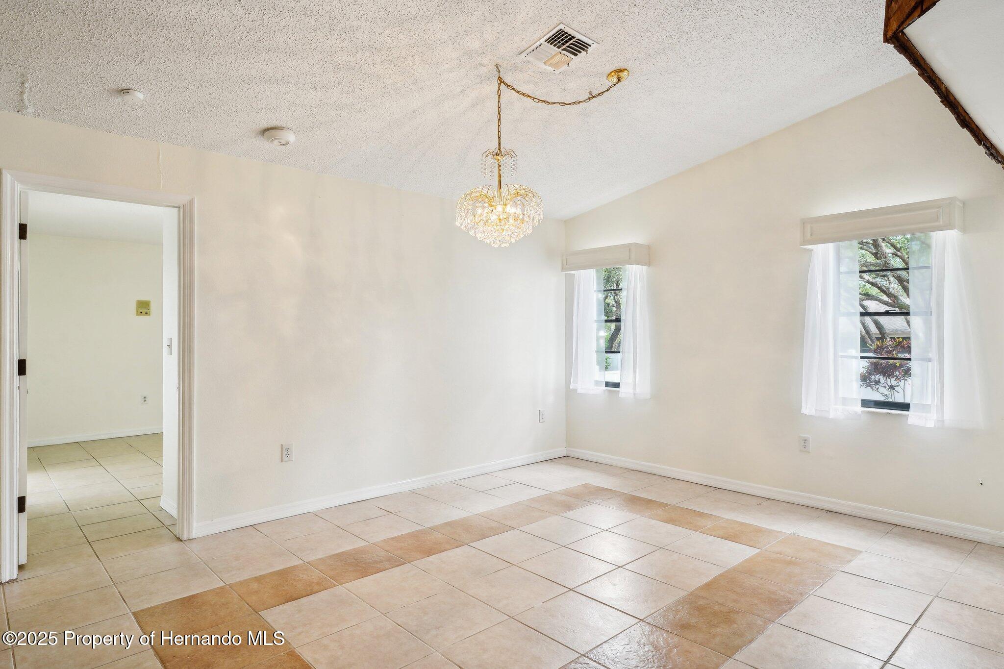 18633 Oak Way Drive, Hudson, Florida image 17