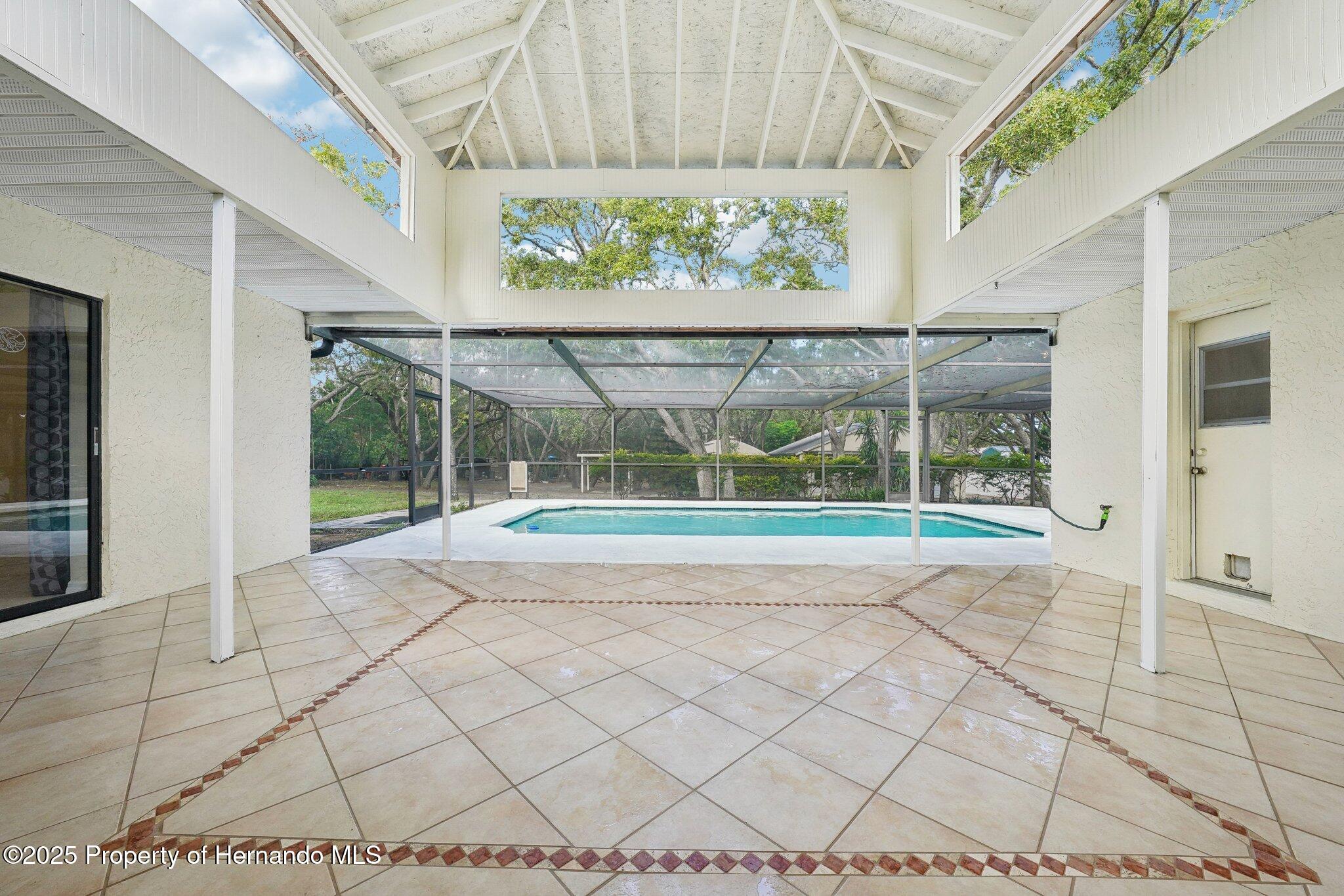 18633 Oak Way Drive, Hudson, Florida image 40