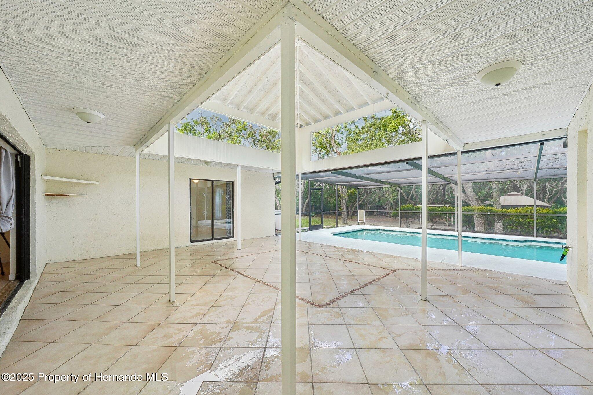 18633 Oak Way Drive, Hudson, Florida image 41