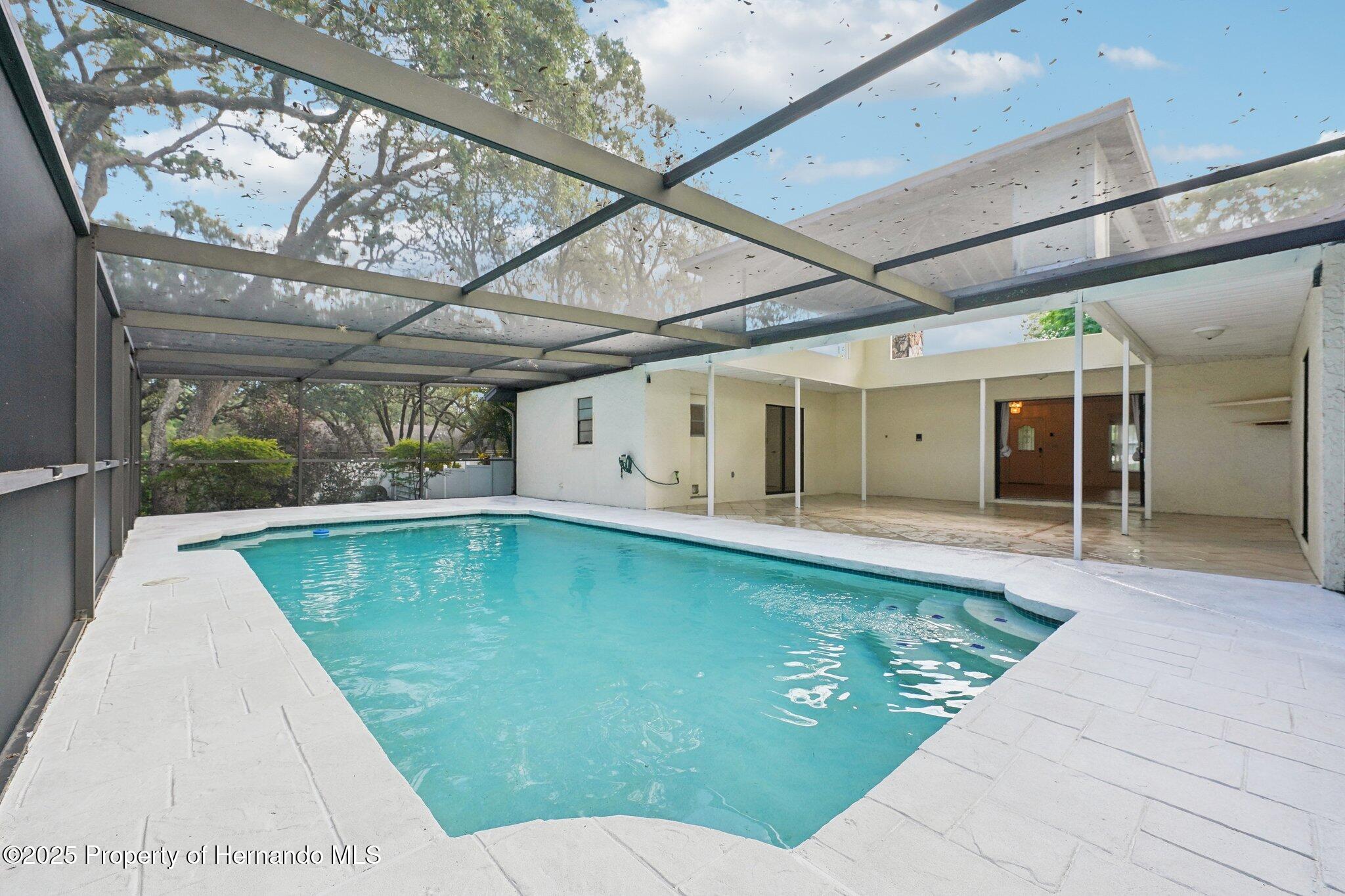 18633 Oak Way Drive, Hudson, Florida image 45