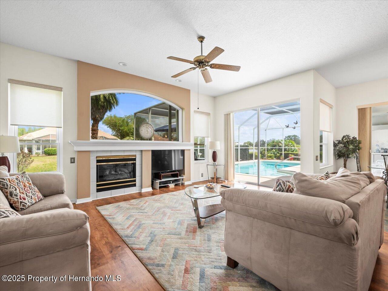 9032 Cypress Glen Court, Weeki Wachee, Florida image 25
