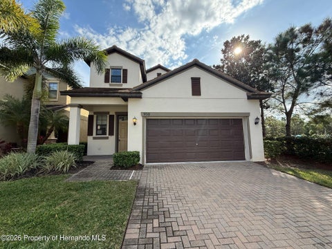 Homes For Sale - 950 Terra Vista Street<br/> Hillsborough County County, Brandon, FL 33511