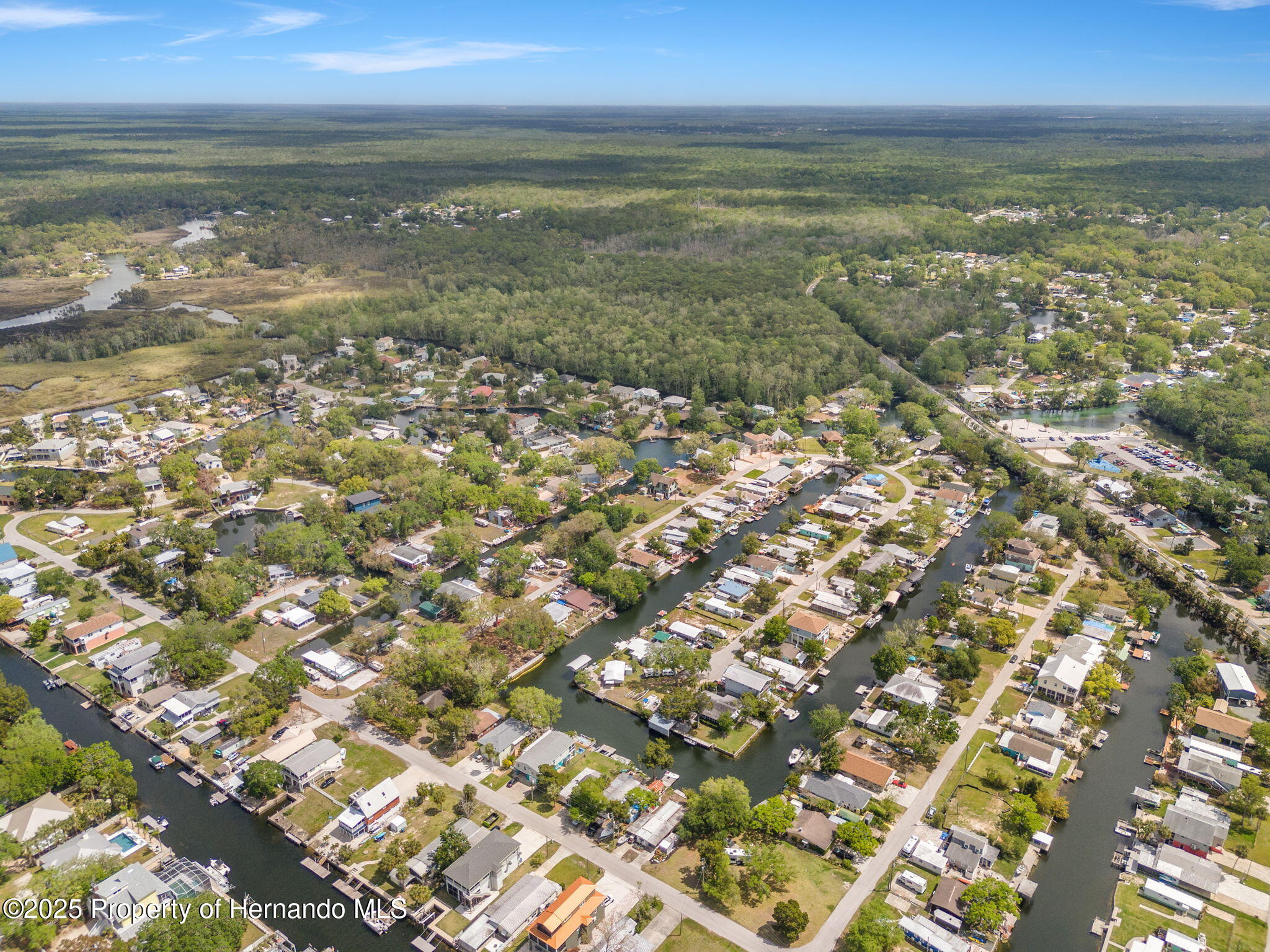 5420 Teal Drive, Weeki Wachee, Florida image 6