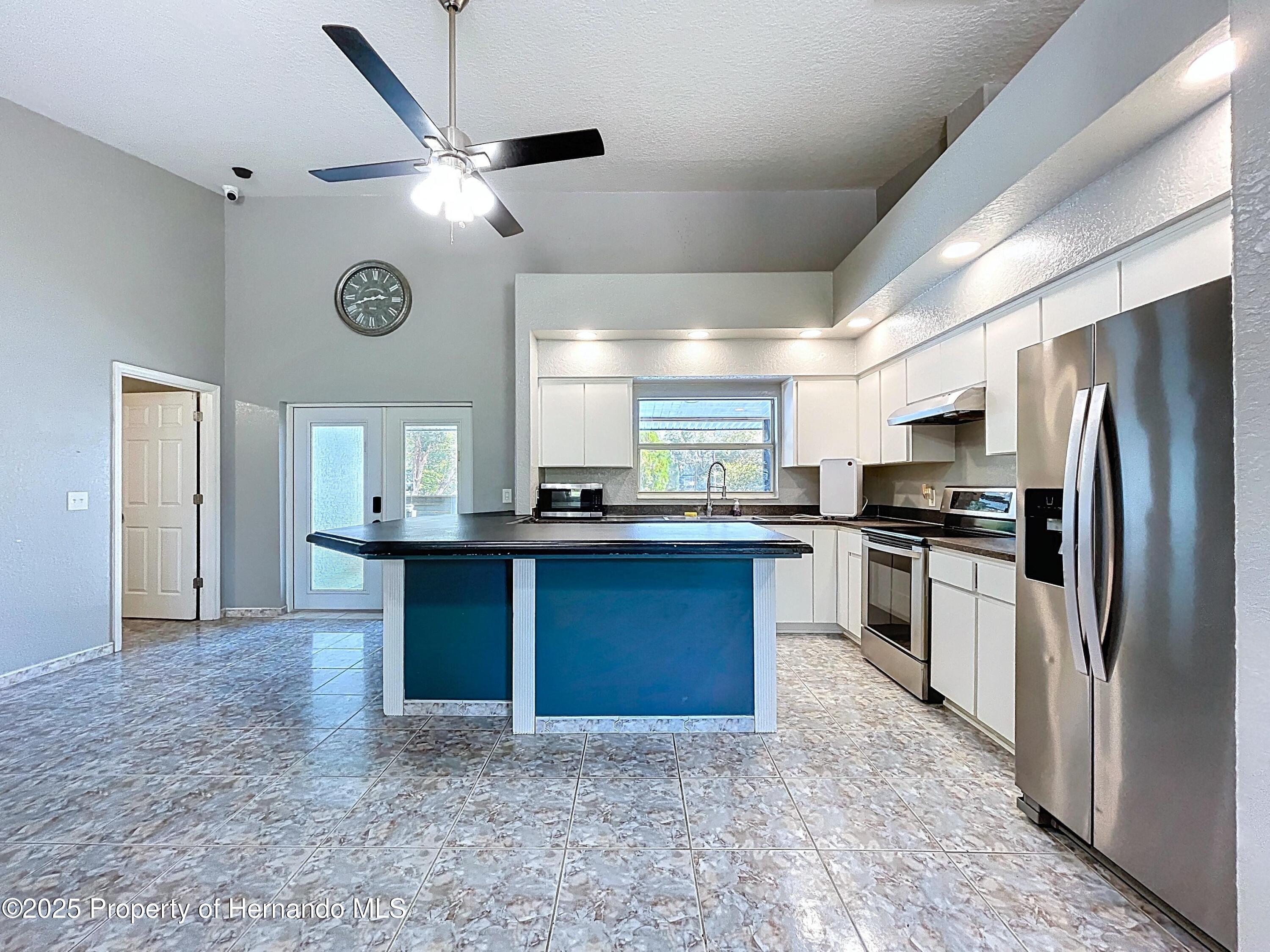 6158 Sumter Drive, Brooksville, Florida image 42