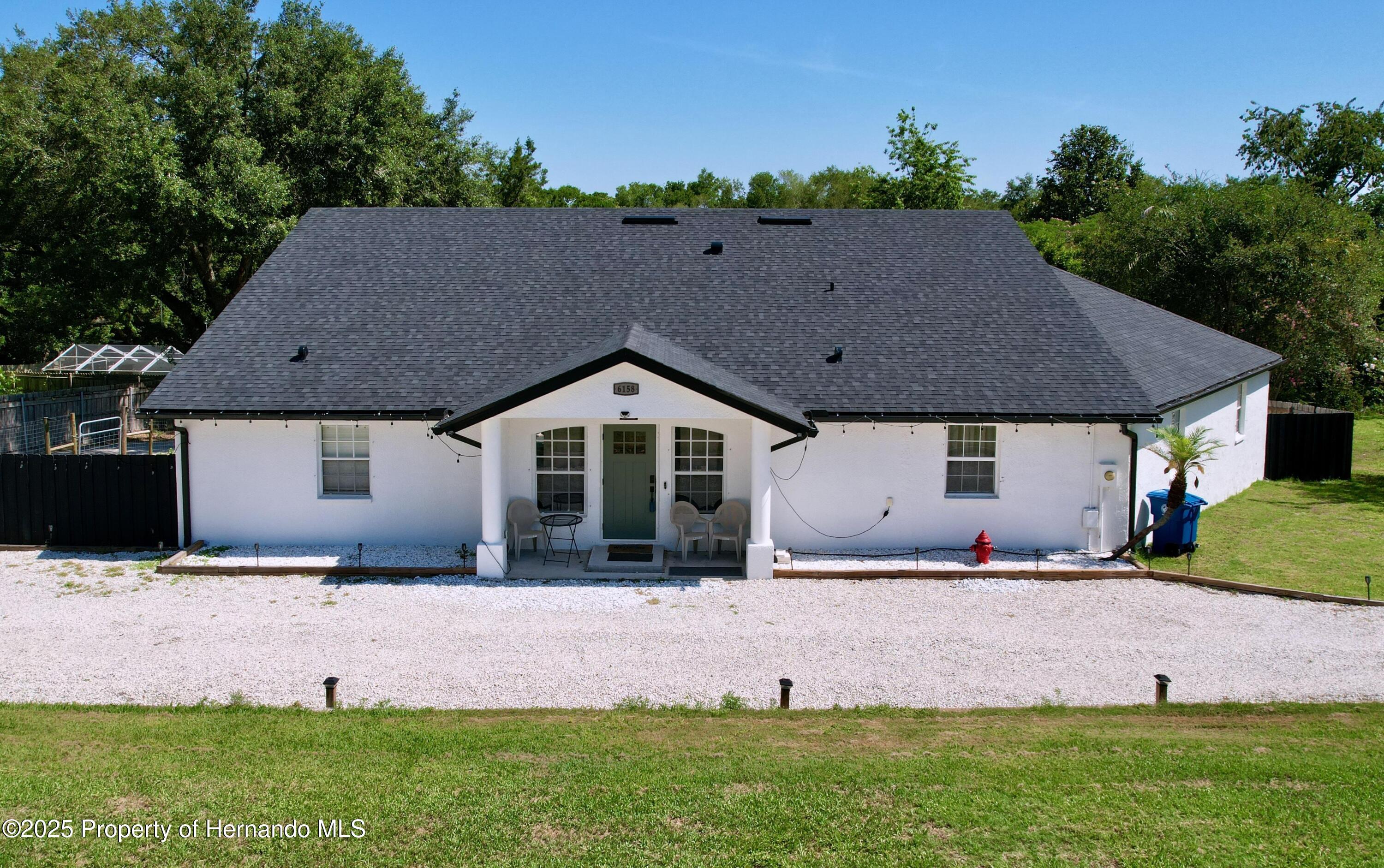 6158 Sumter Drive, Brooksville, Florida image 2