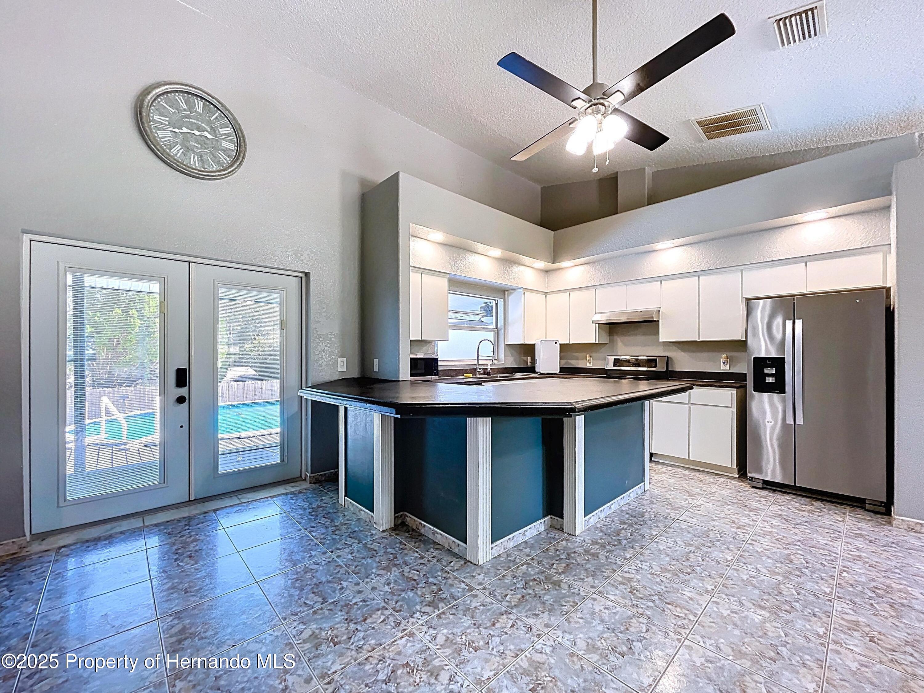 6158 Sumter Drive, Brooksville, Florida image 16