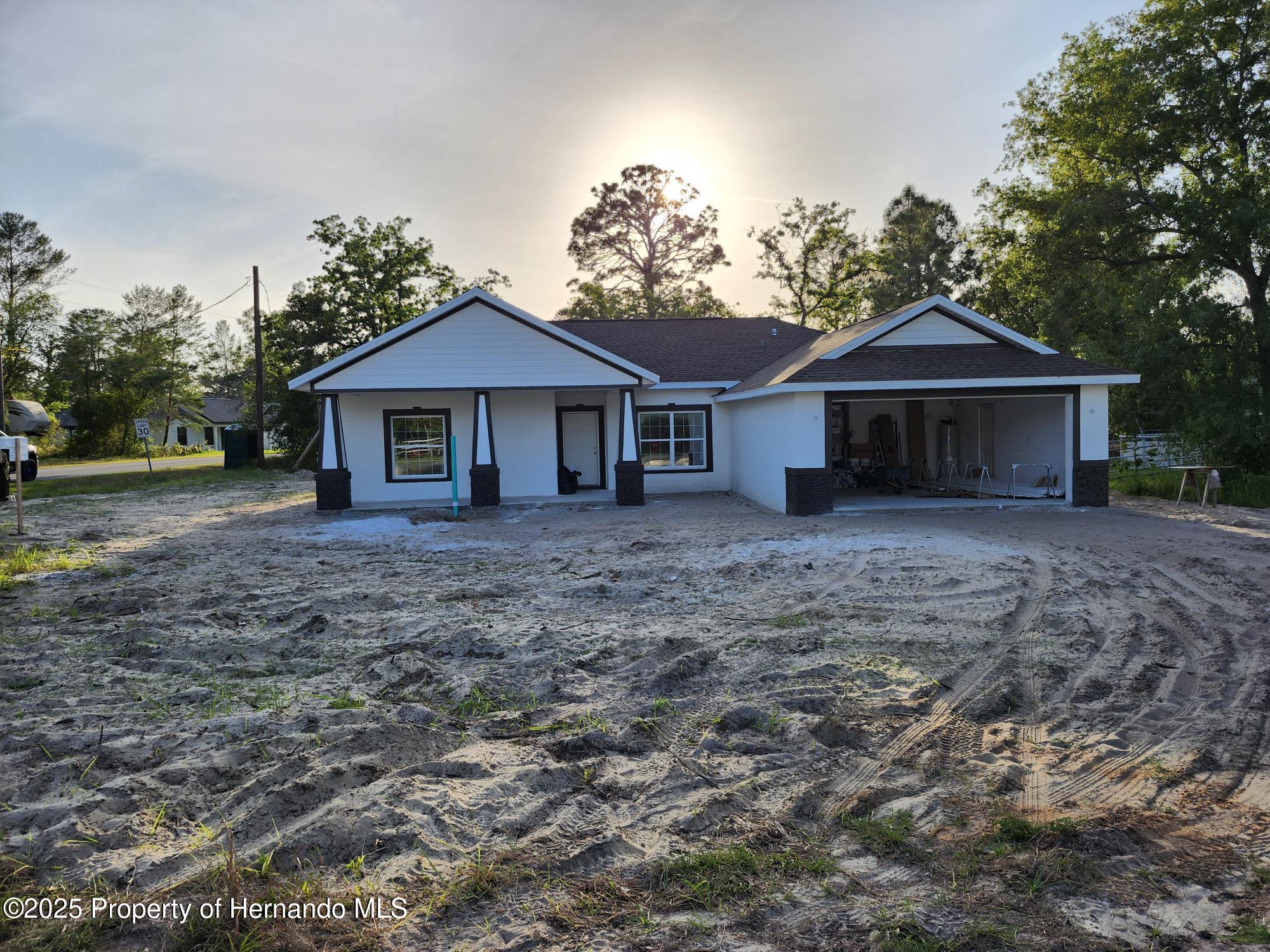 12331 Fulmar Road, Weeki Wachee, Florida image 1