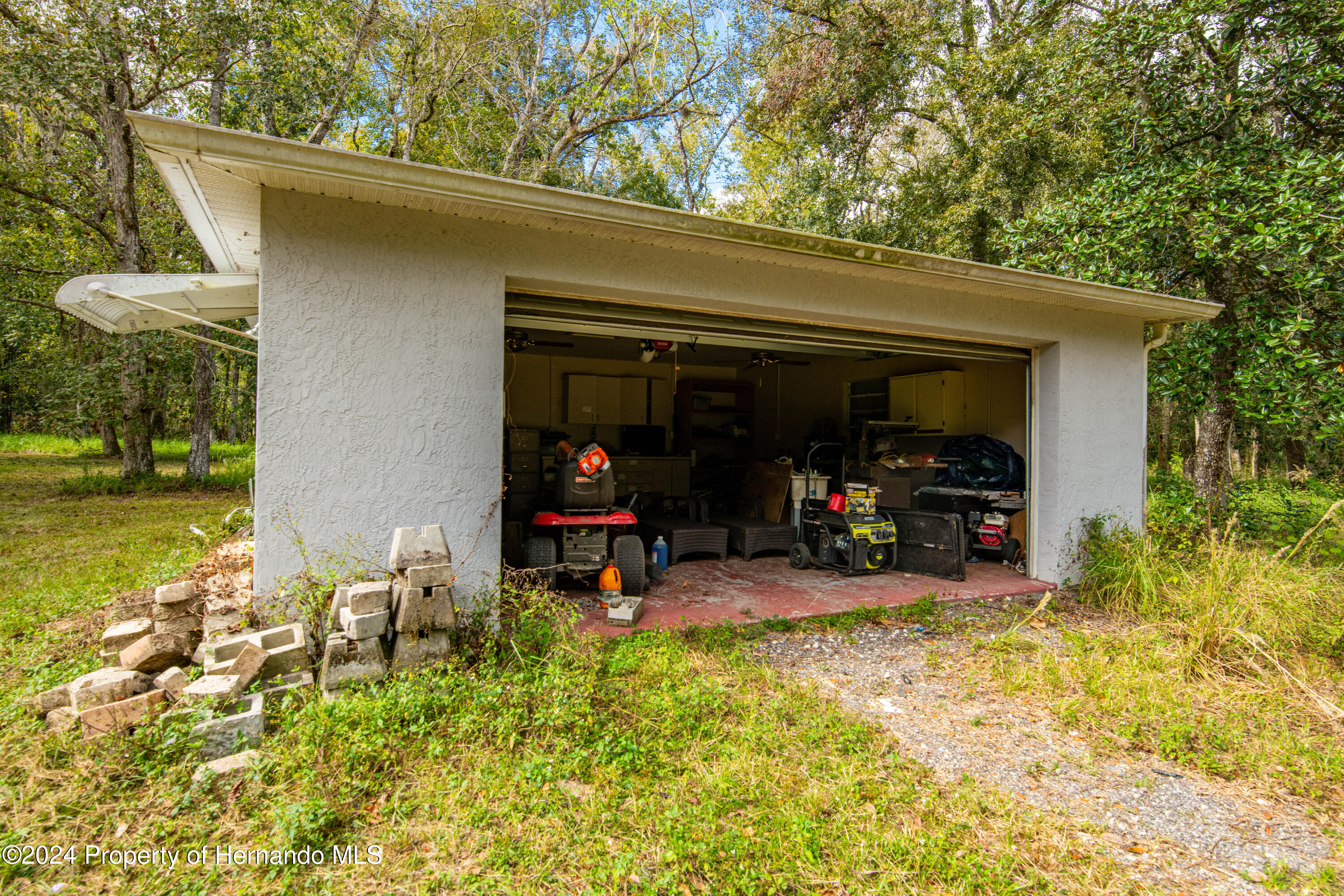 16109 Buczak Road, Brooksville, Florida image 16