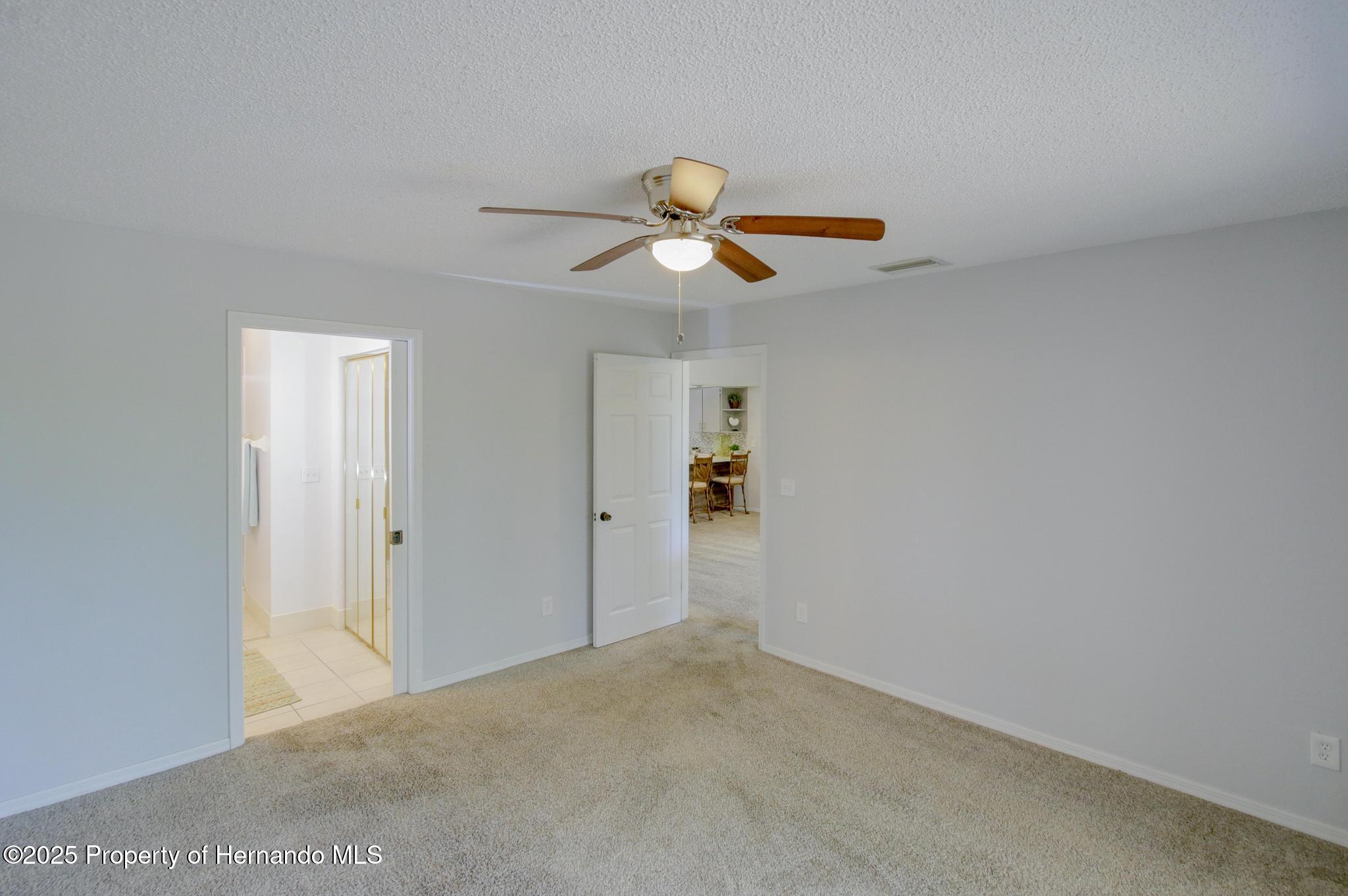 6583 River Run Boulevard, Weeki Wachee, Florida image 37