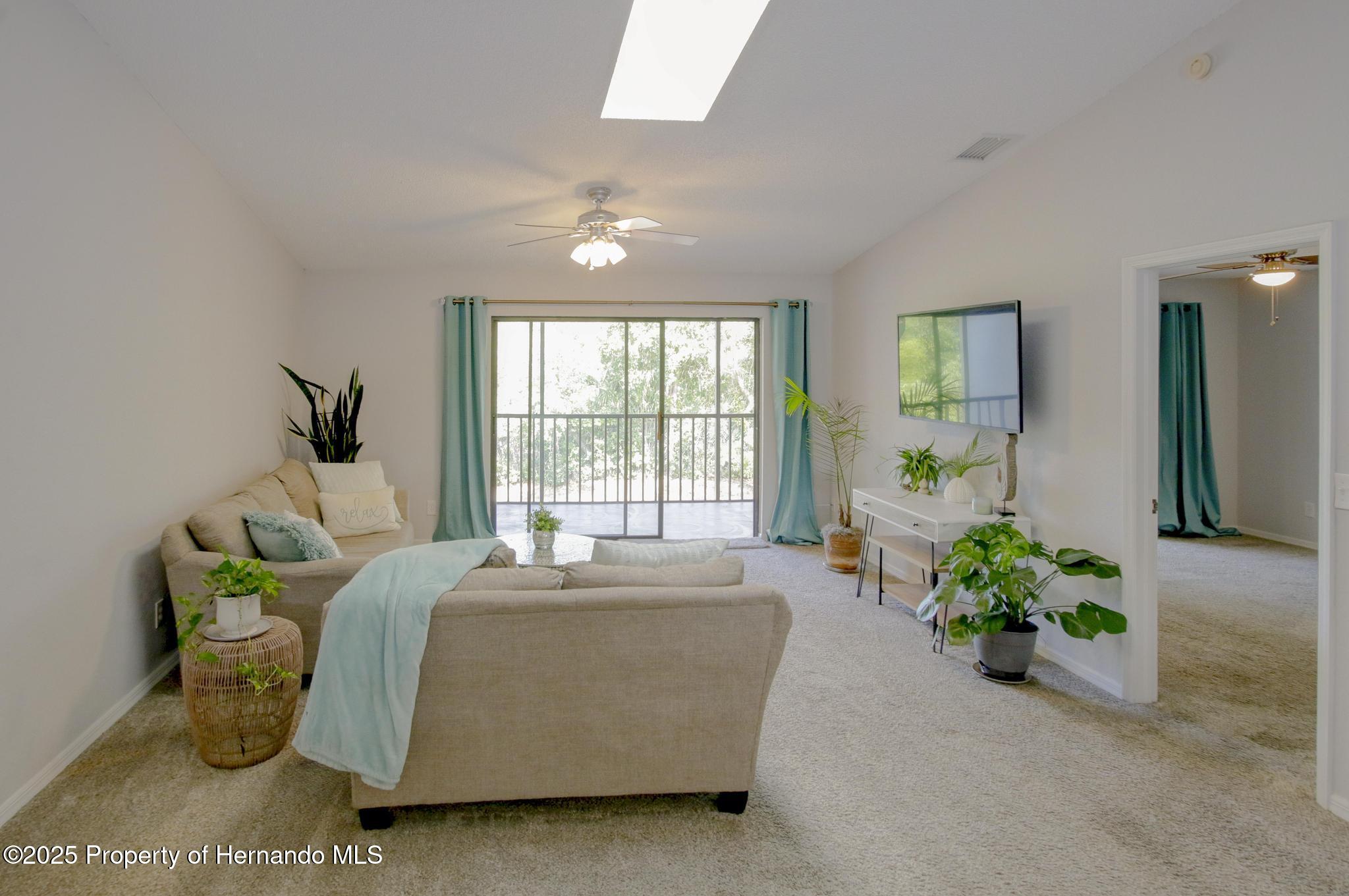 6583 River Run Boulevard, Weeki Wachee, Florida image 23