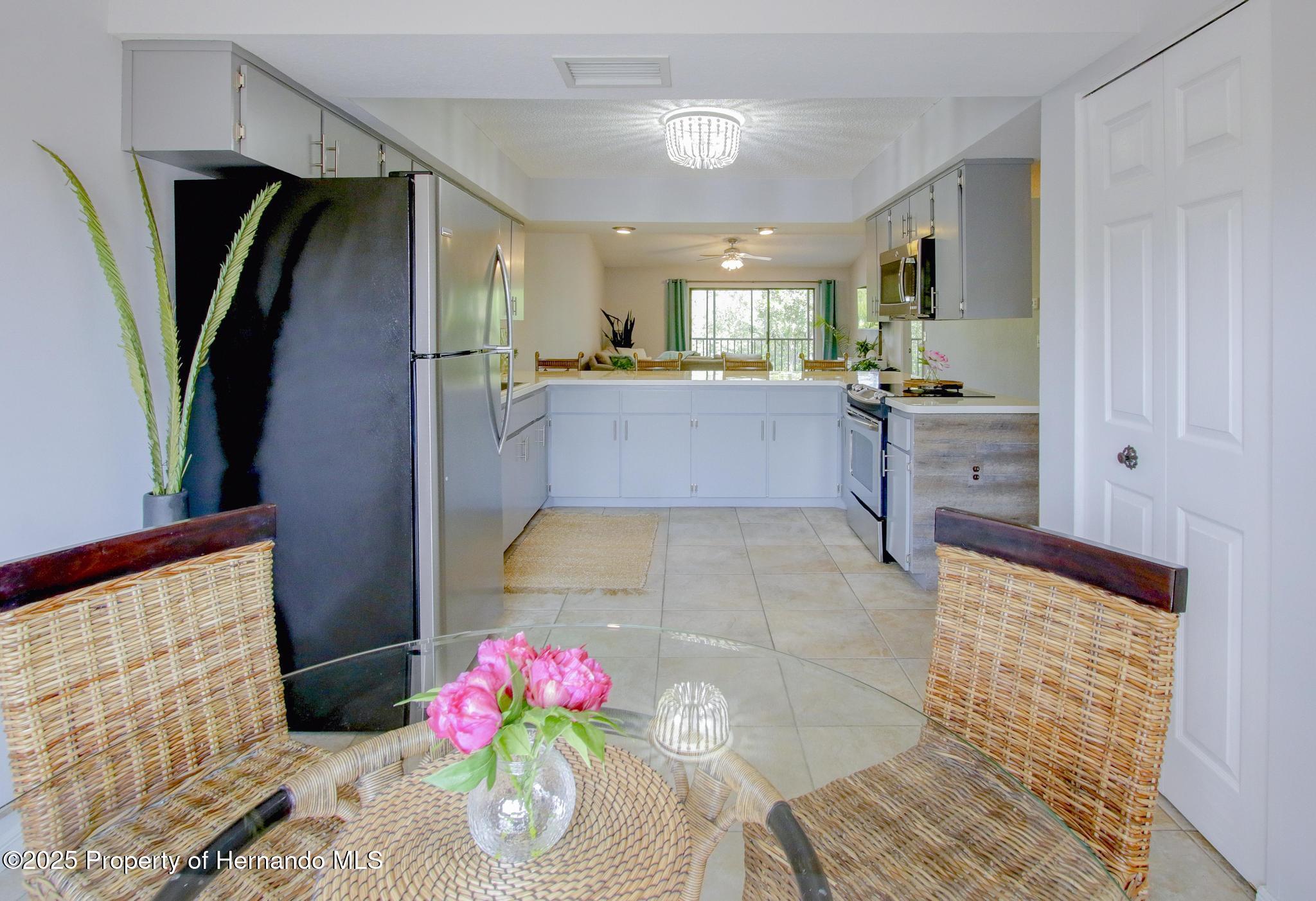6583 River Run Boulevard, Weeki Wachee, Florida image 13