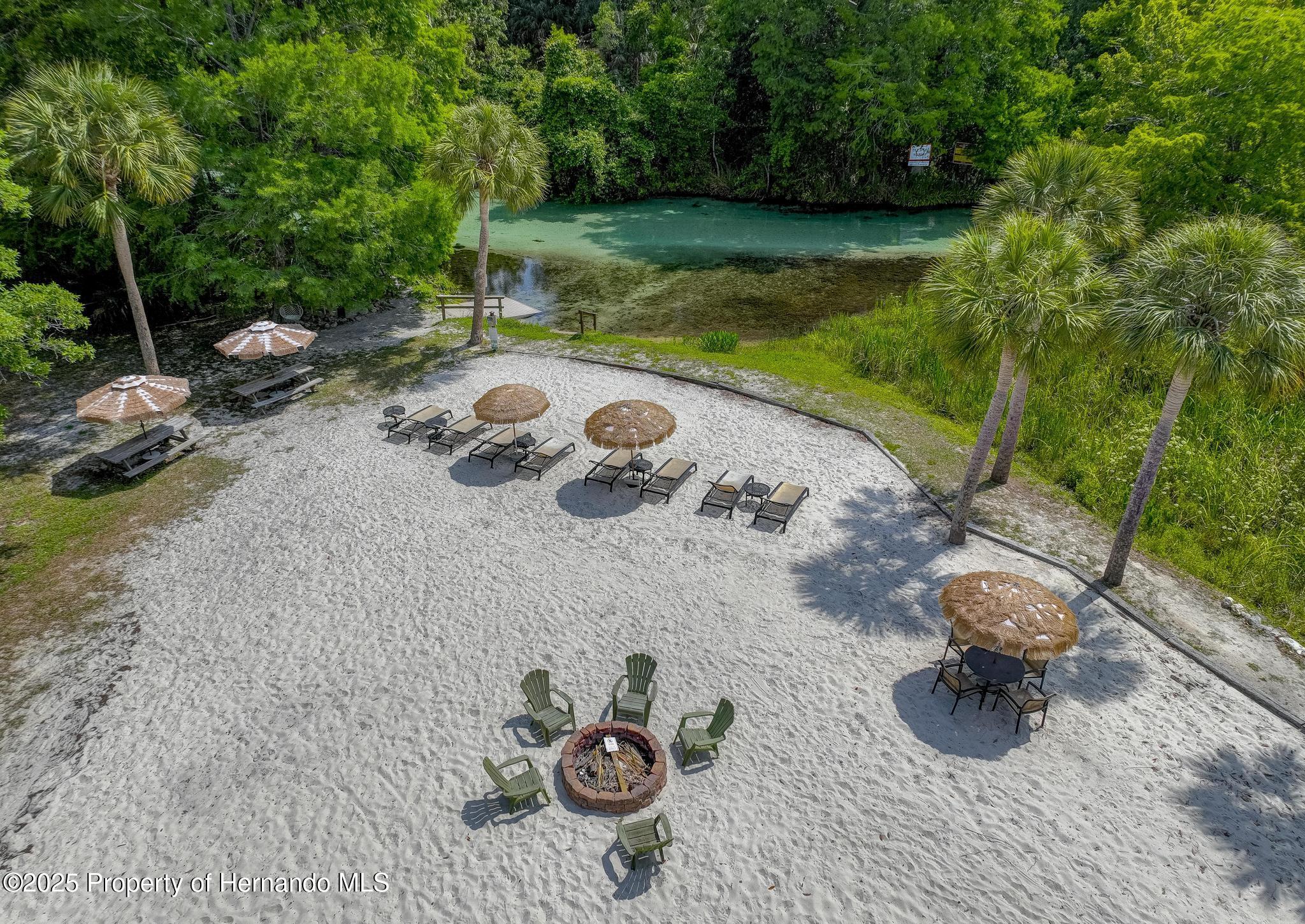 6583 River Run Boulevard, Weeki Wachee, Florida image 1