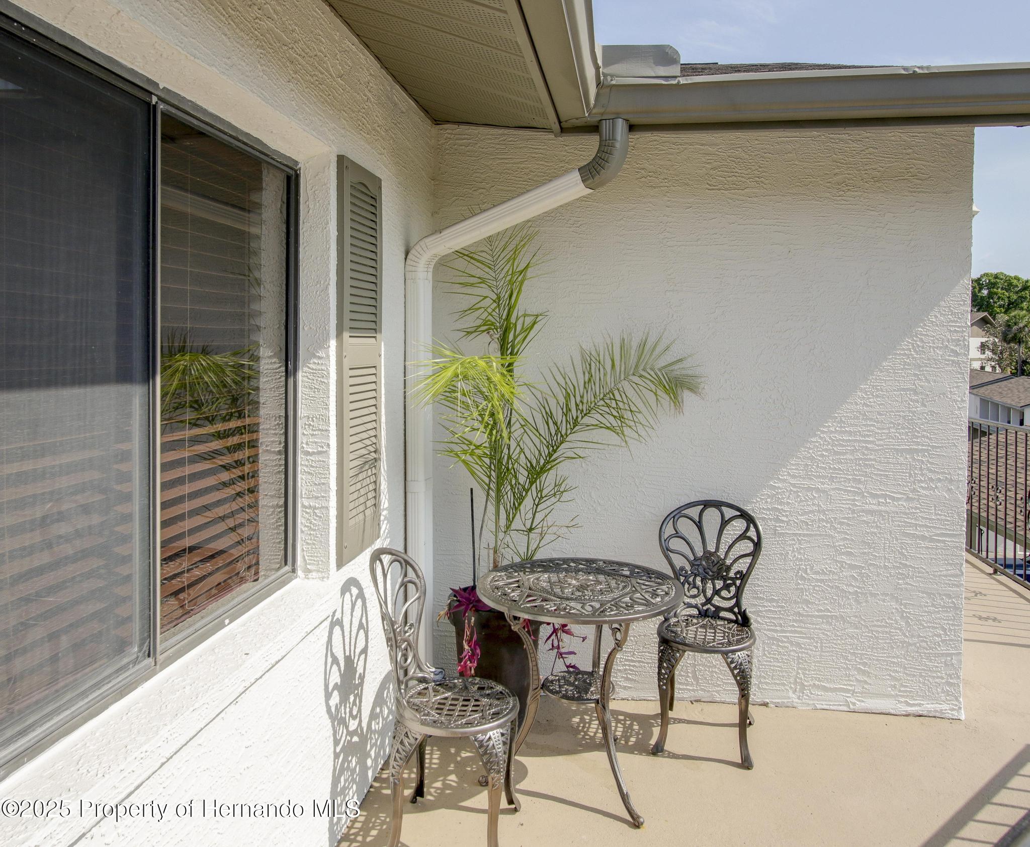 6583 River Run Boulevard, Weeki Wachee, Florida image 6