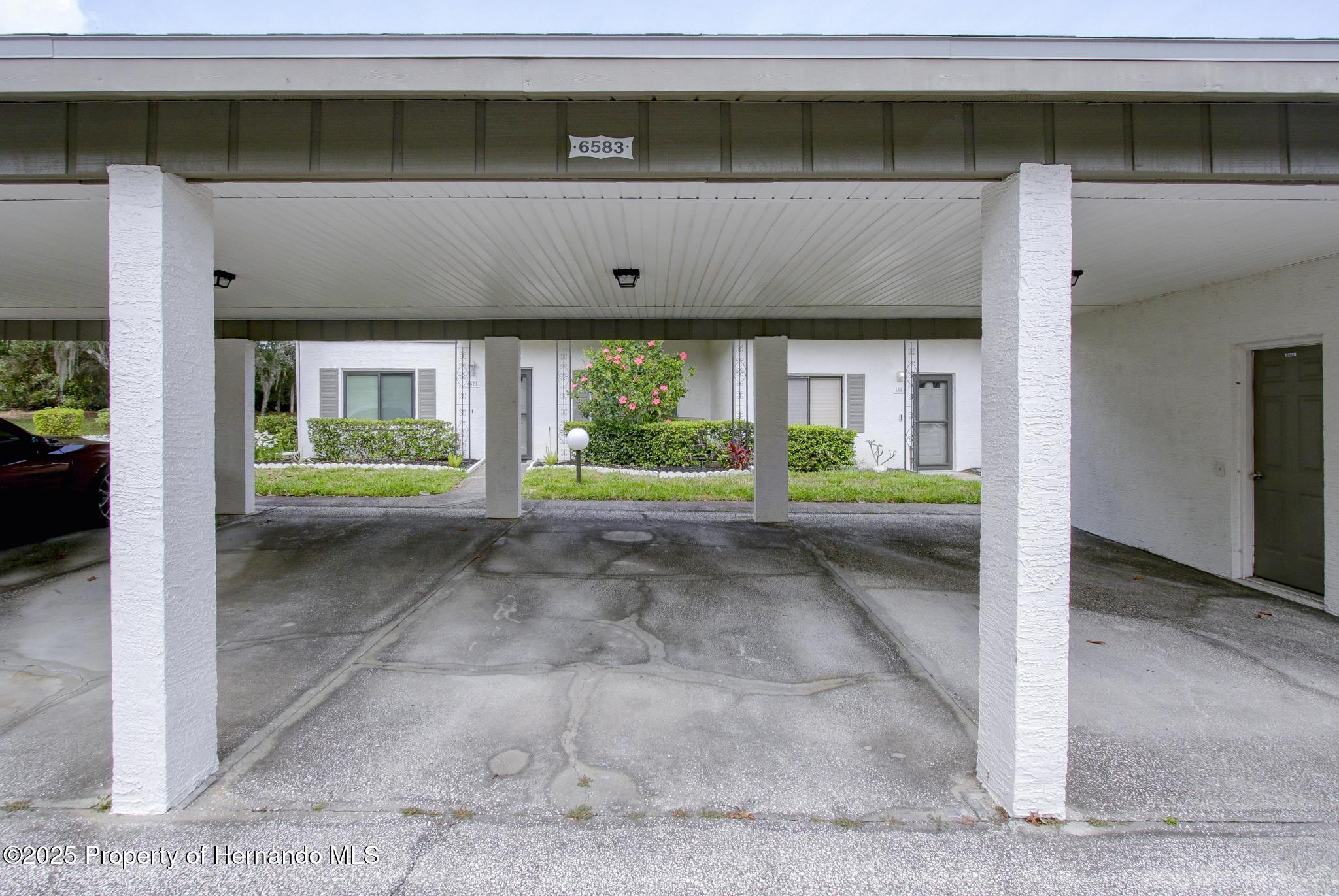 6583 River Run Boulevard, Weeki Wachee, Florida image 45