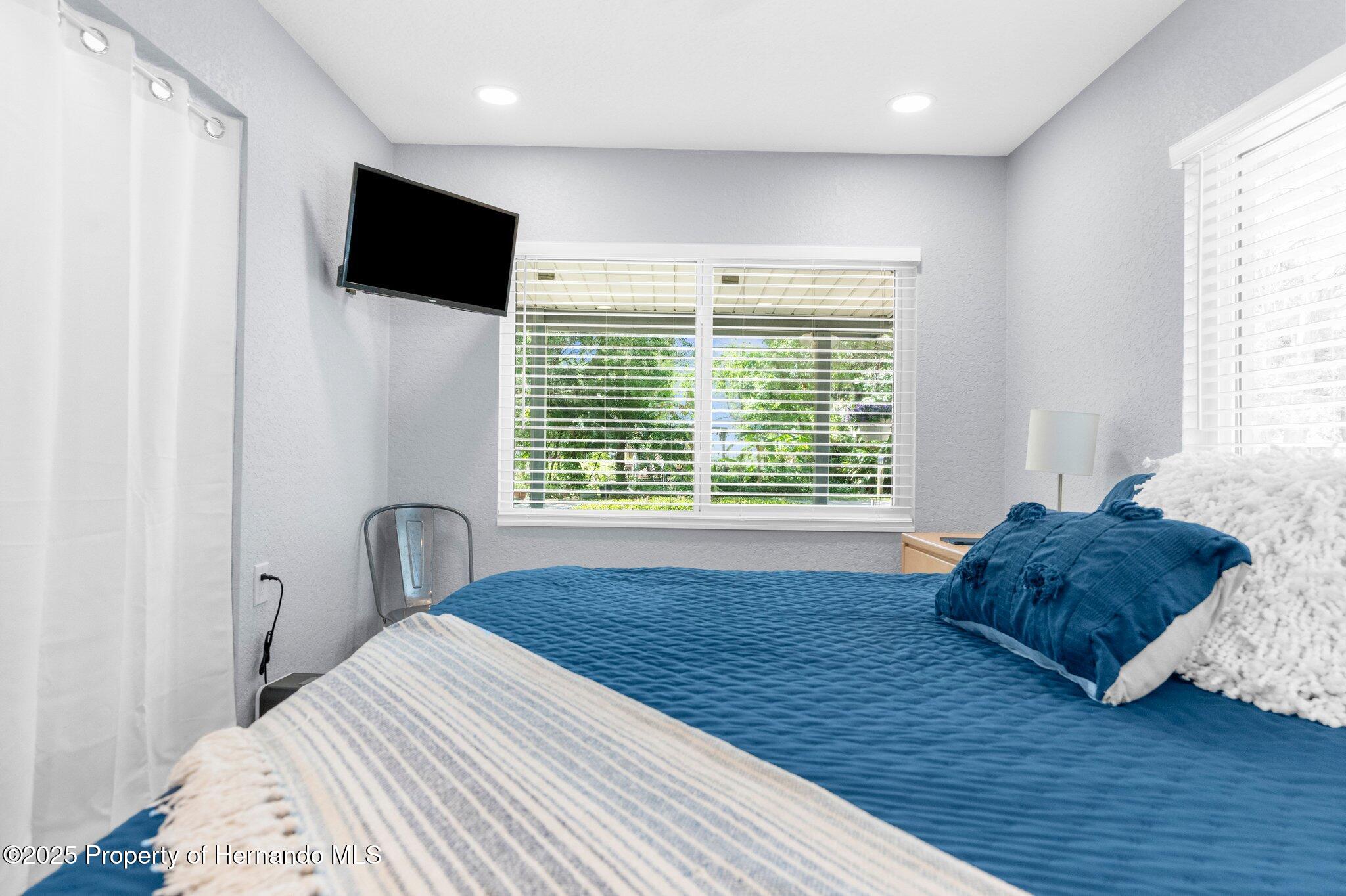 5421 Gay Street, Weeki Wachee, Florida image 27