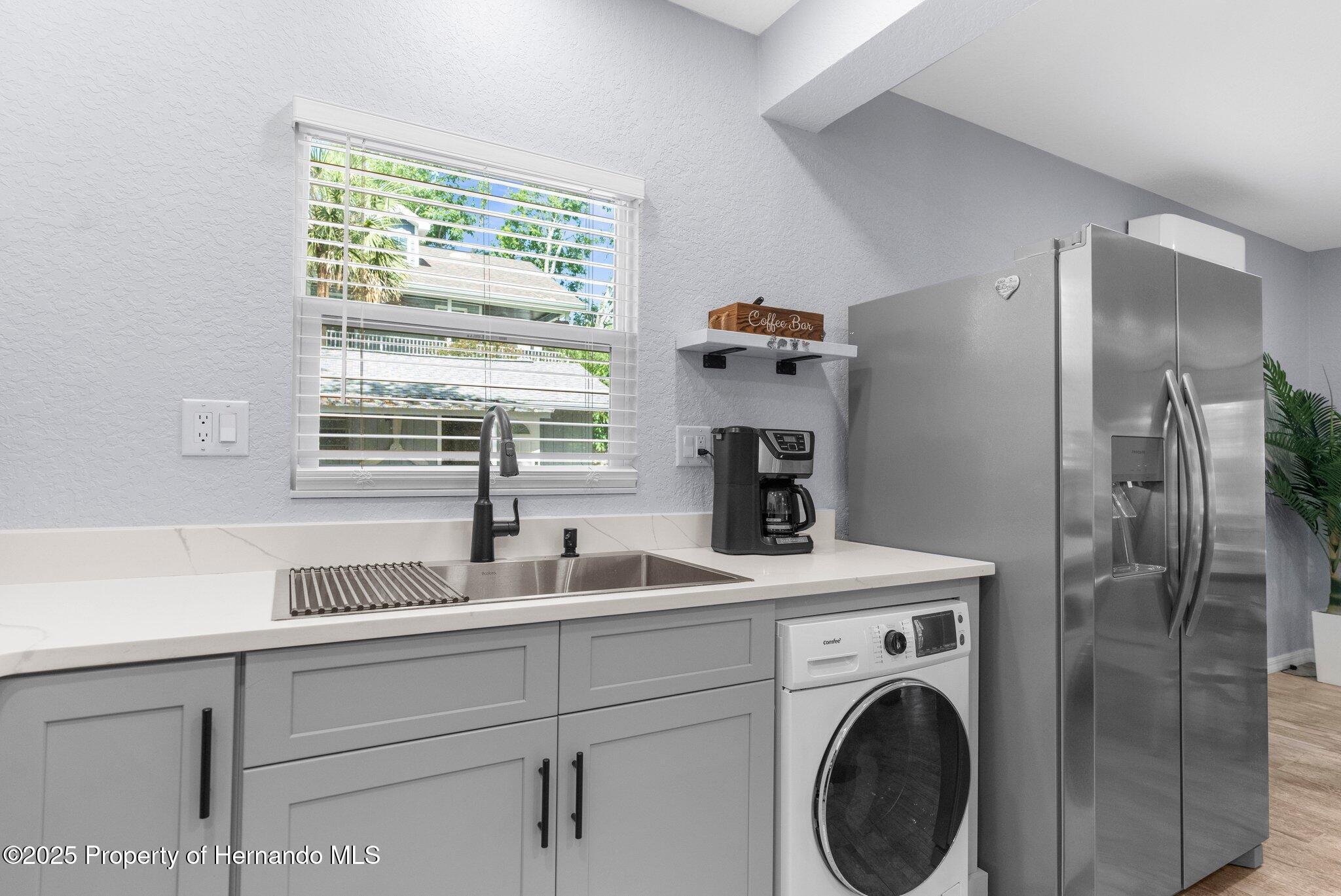 5421 Gay Street, Weeki Wachee, Florida image 22