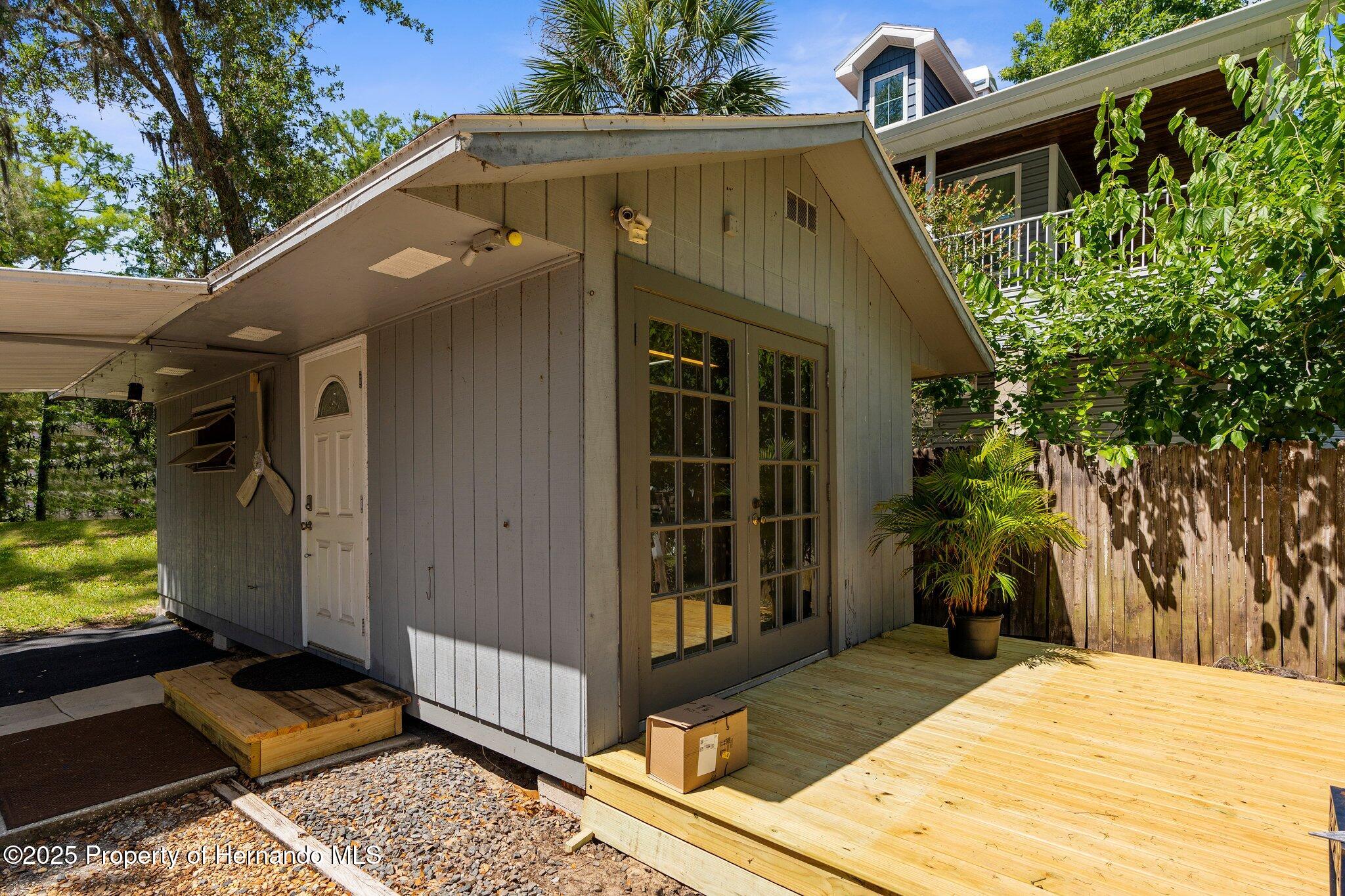 5421 Gay Street, Weeki Wachee, Florida image 6