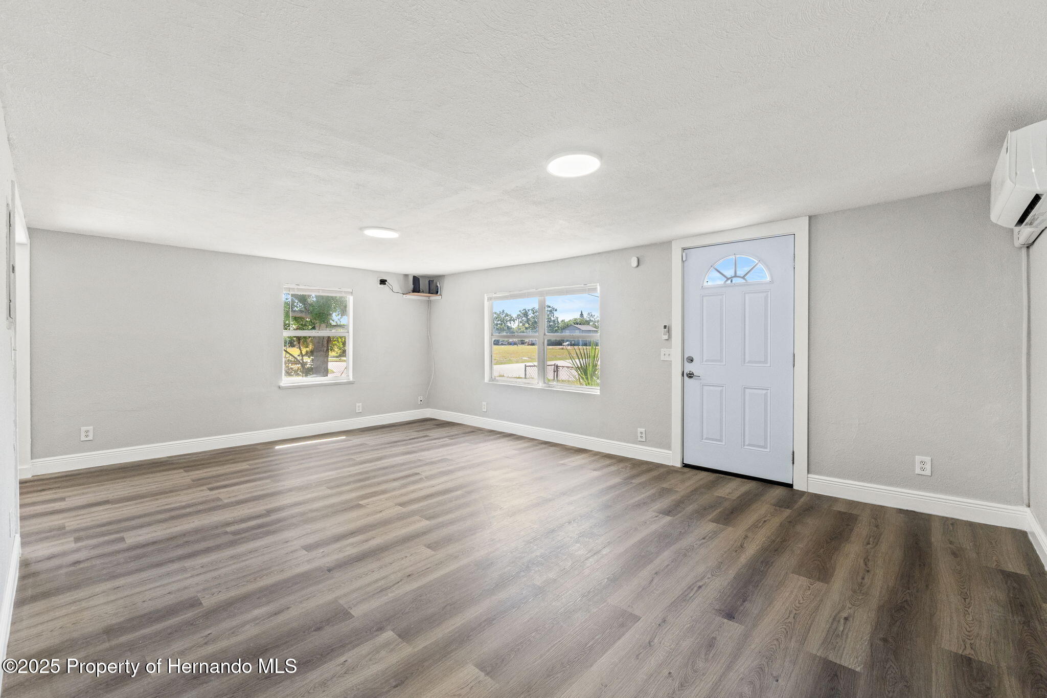 6418 E 23rd Avenue, Tampa, Florida image 10