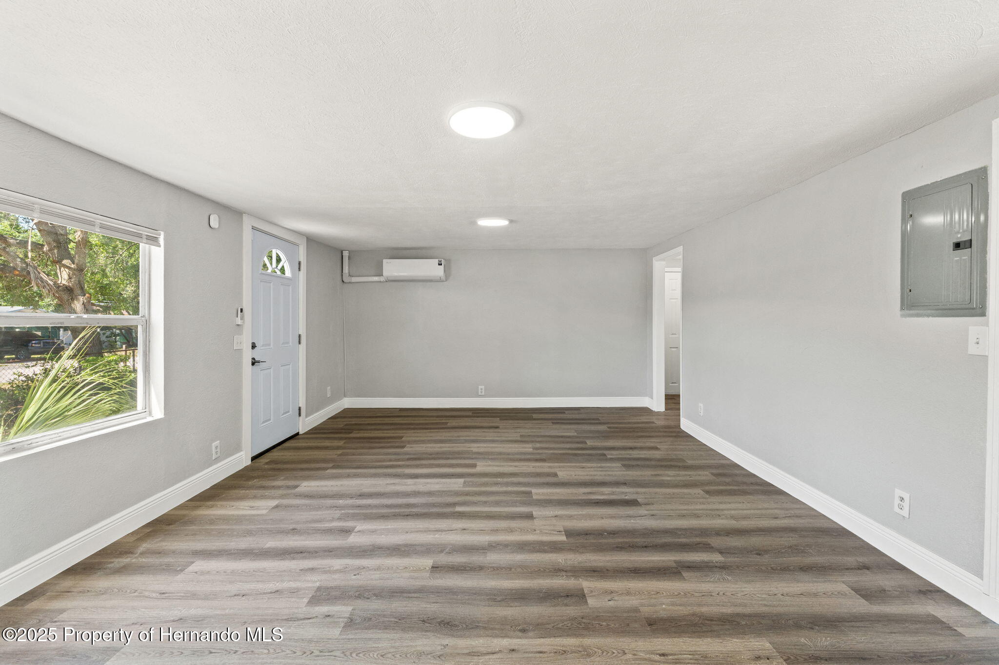 6418 E 23rd Avenue, Tampa, Florida image 9