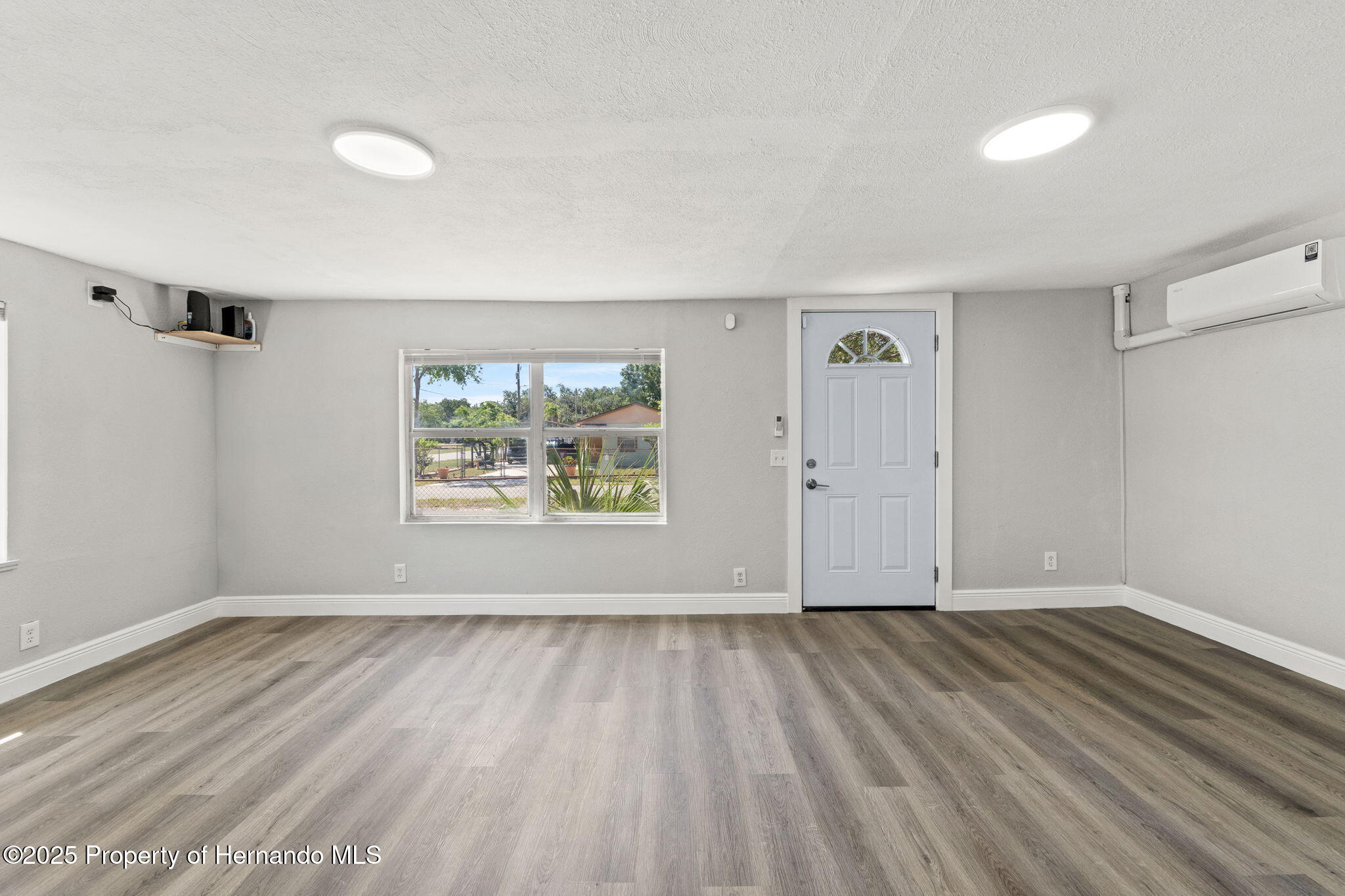 6418 E 23rd Avenue, Tampa, Florida image 8