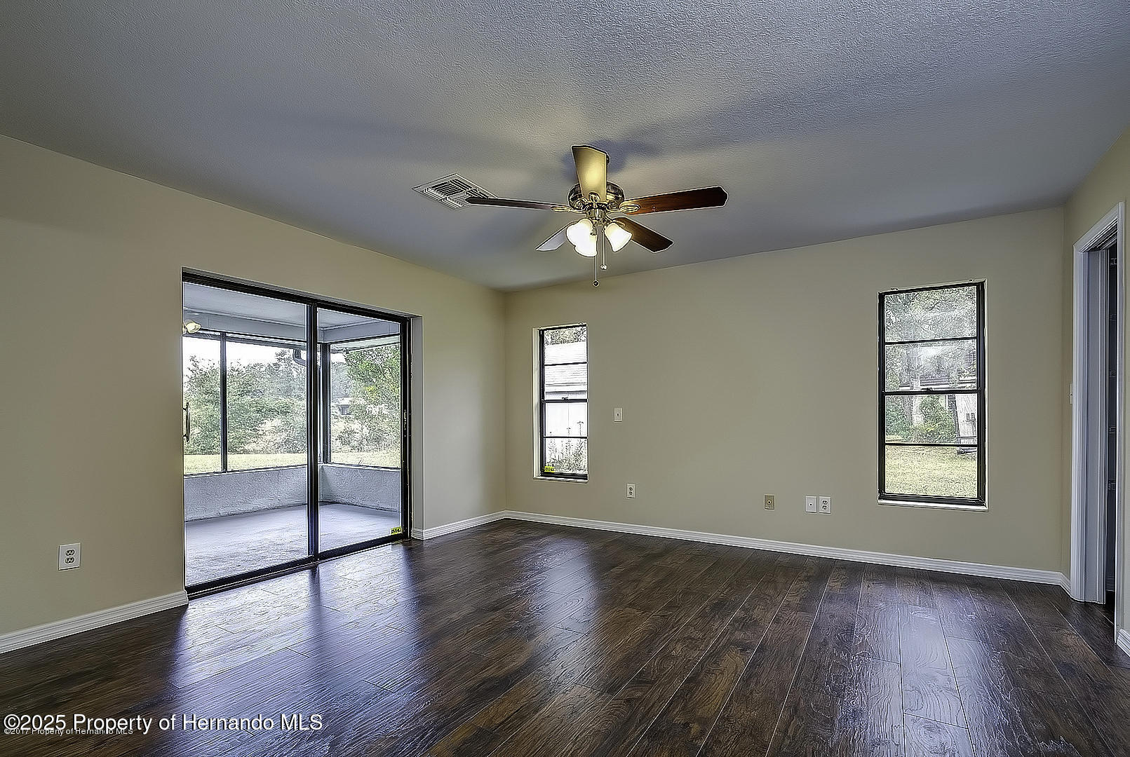 8005 Truce Circle, Spring Hill, Florida image 9