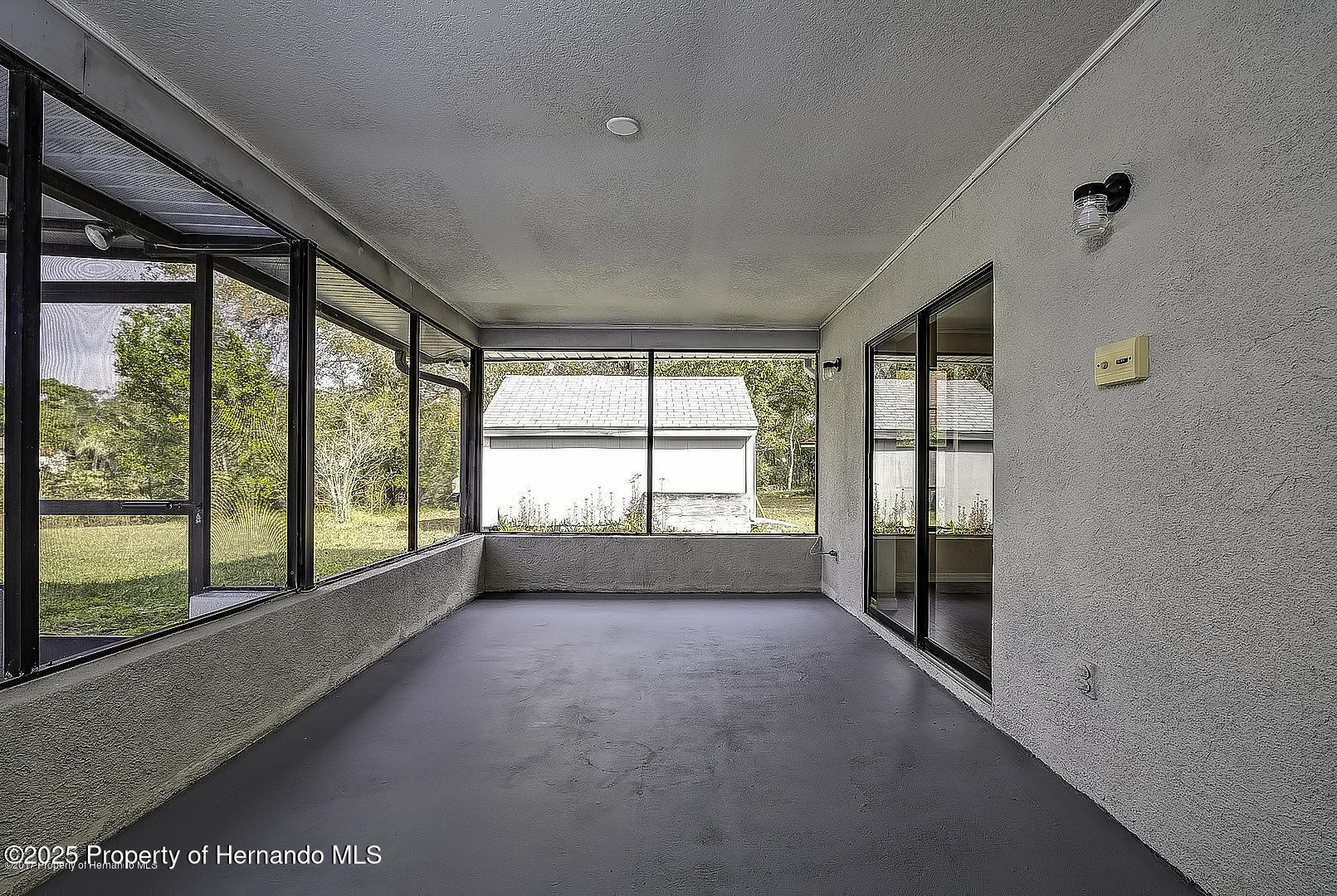8005 Truce Circle, Spring Hill, Florida image 15